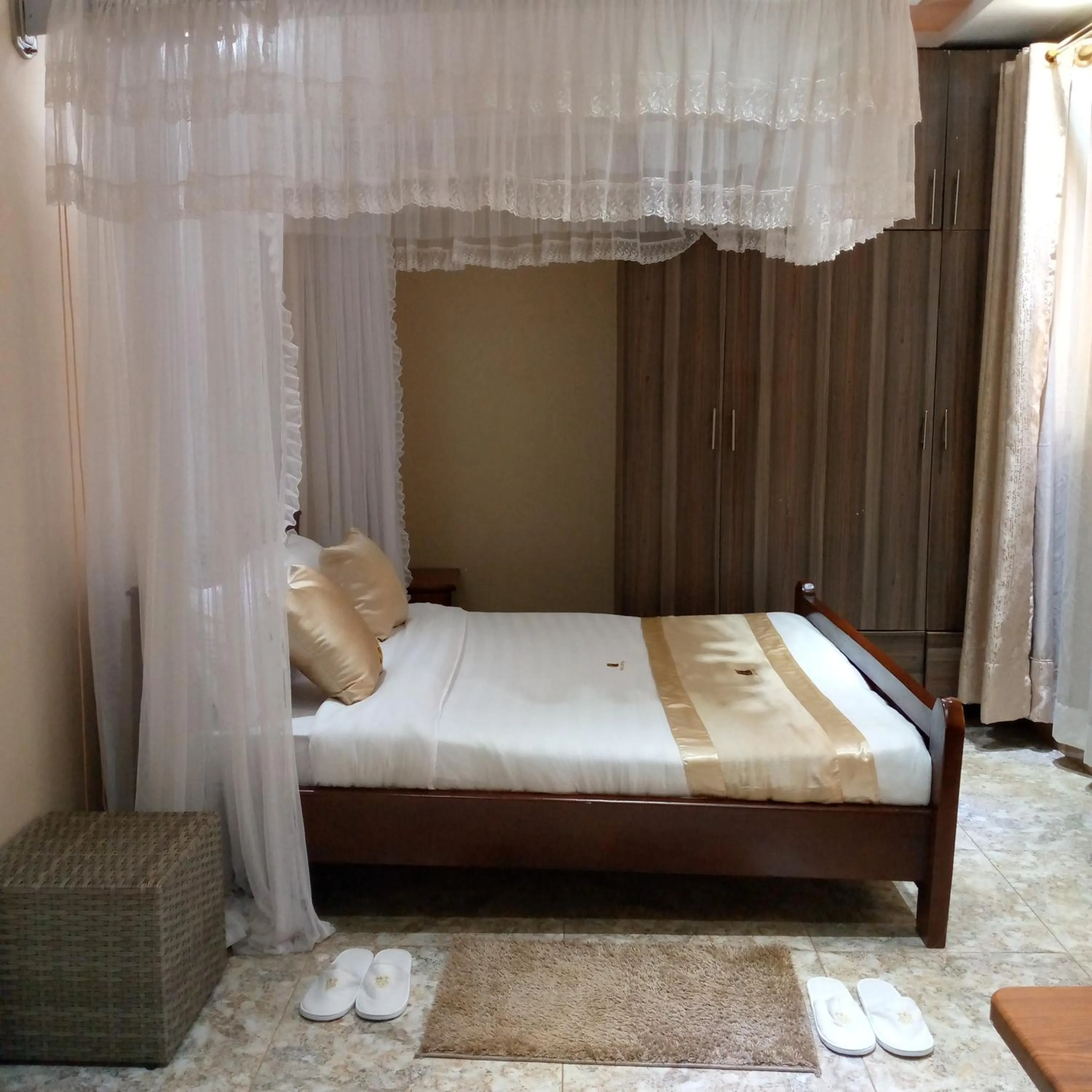 Bedroom, Bed in HOTEL ZEPTAN