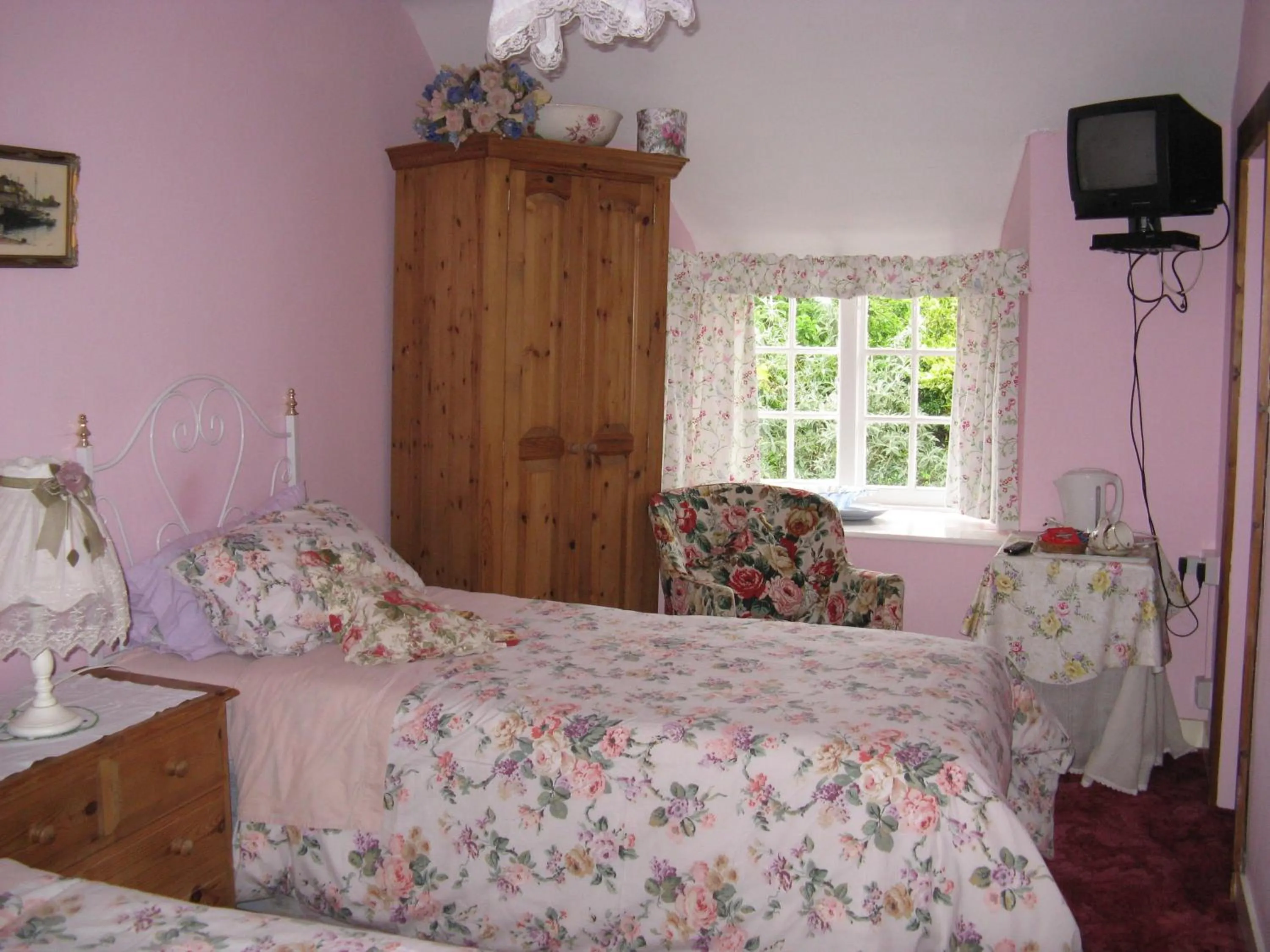 Bed in East Farm House B&B
