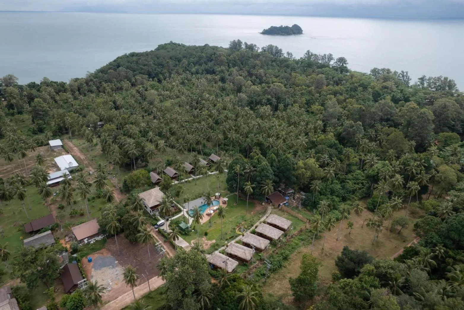 Property building in COCO Canopy Boutique Resort