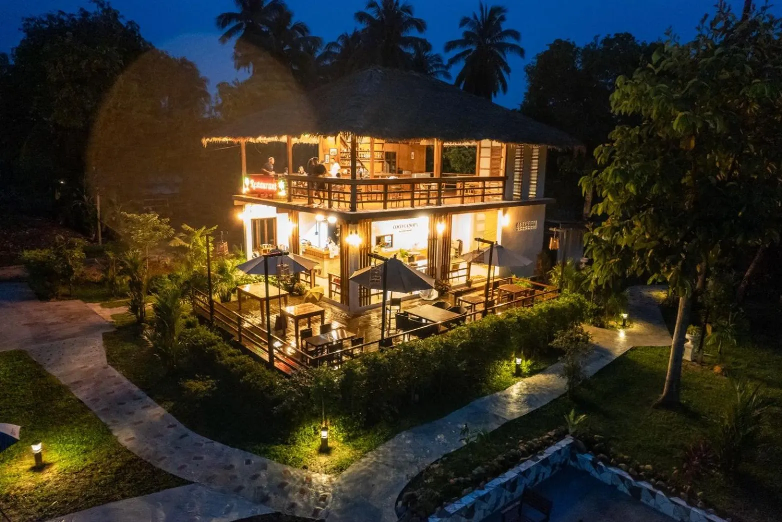 COCO Canopy Boutique Resort