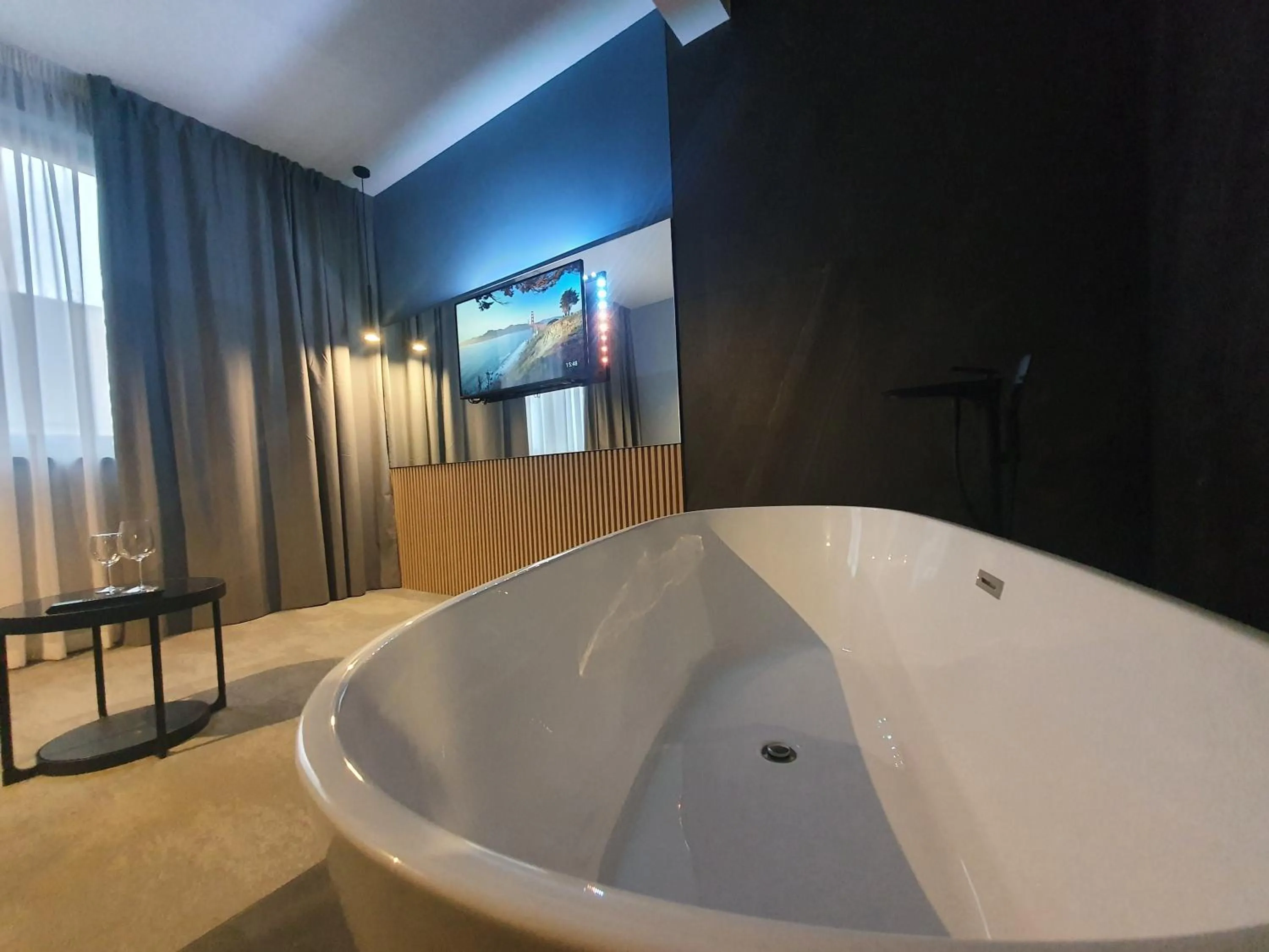 TV and multimedia in Avenue21