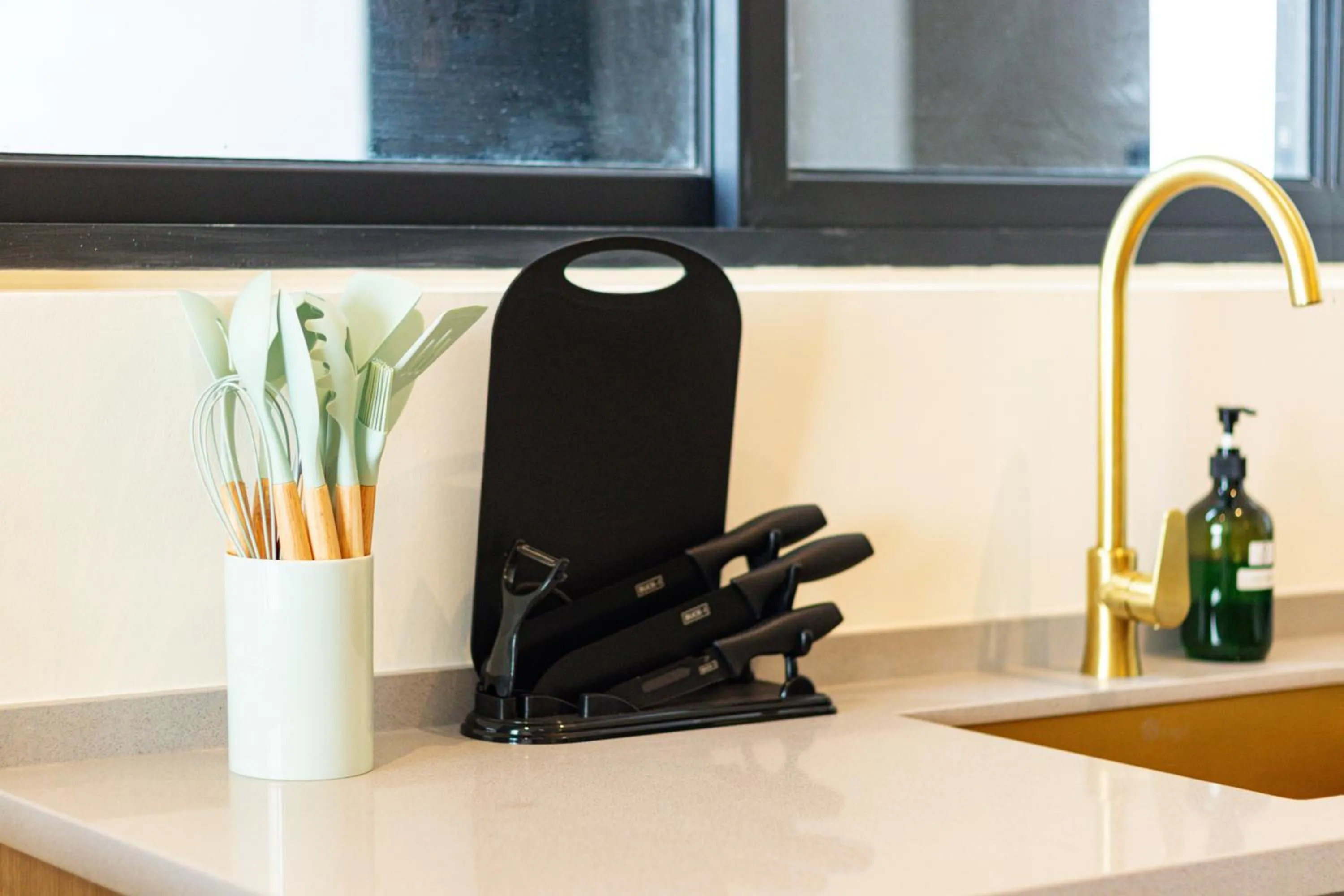 Kitchen or kitchenette in Urban Suites, Signature Collection by Stellar ALV