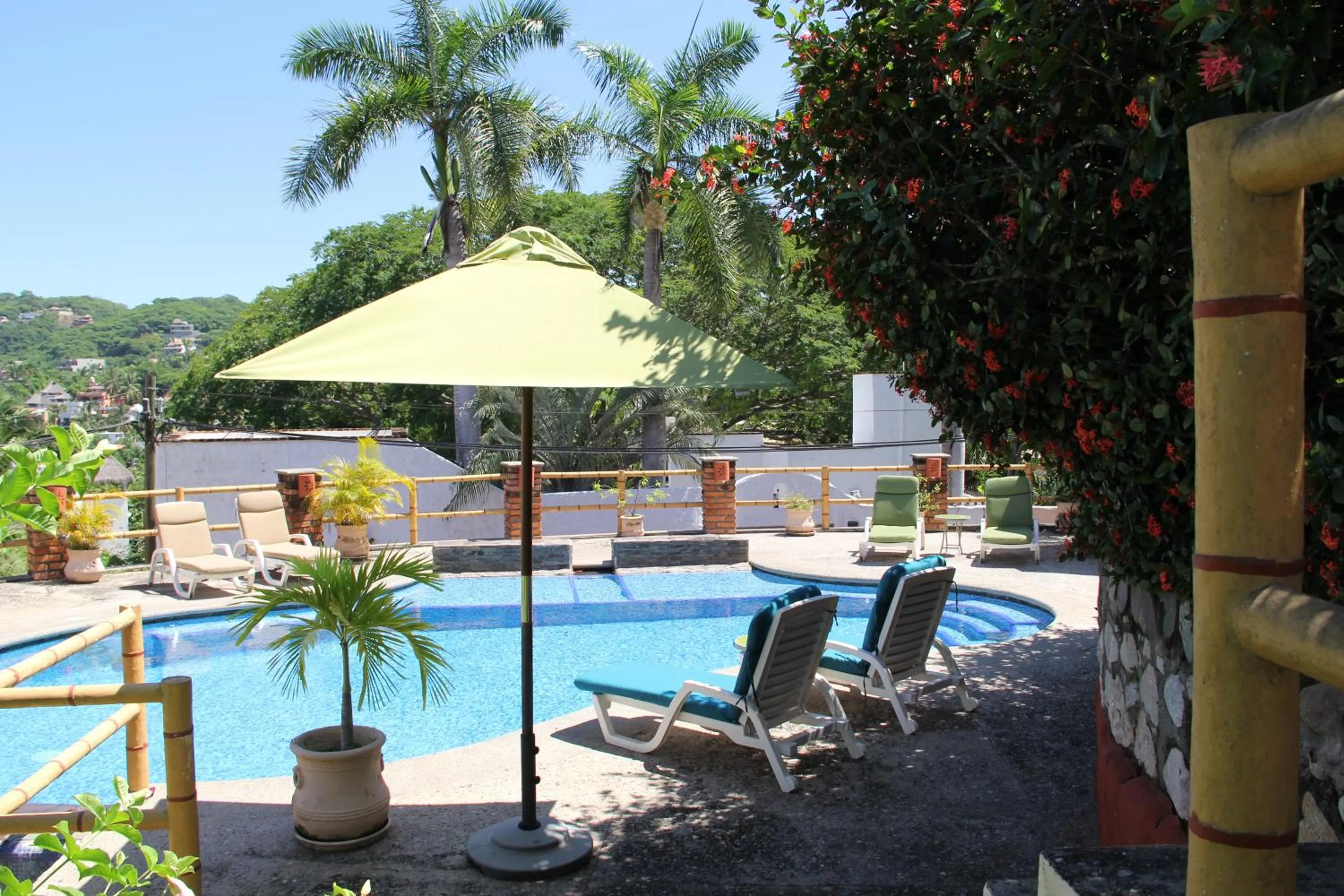 Swimming pool in Villas Vista Suites Sayulita