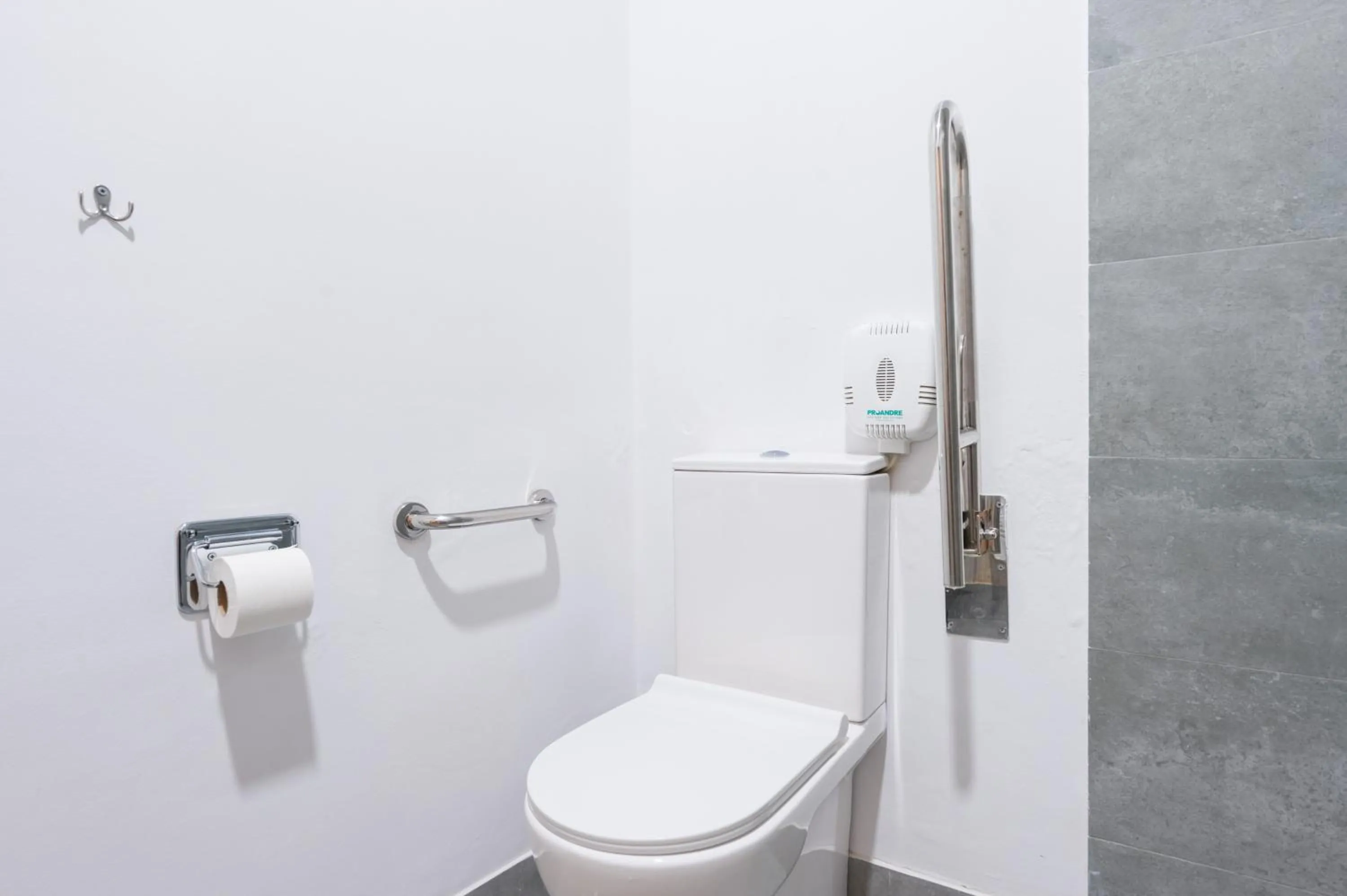 Toilet in Posada de los Venerables