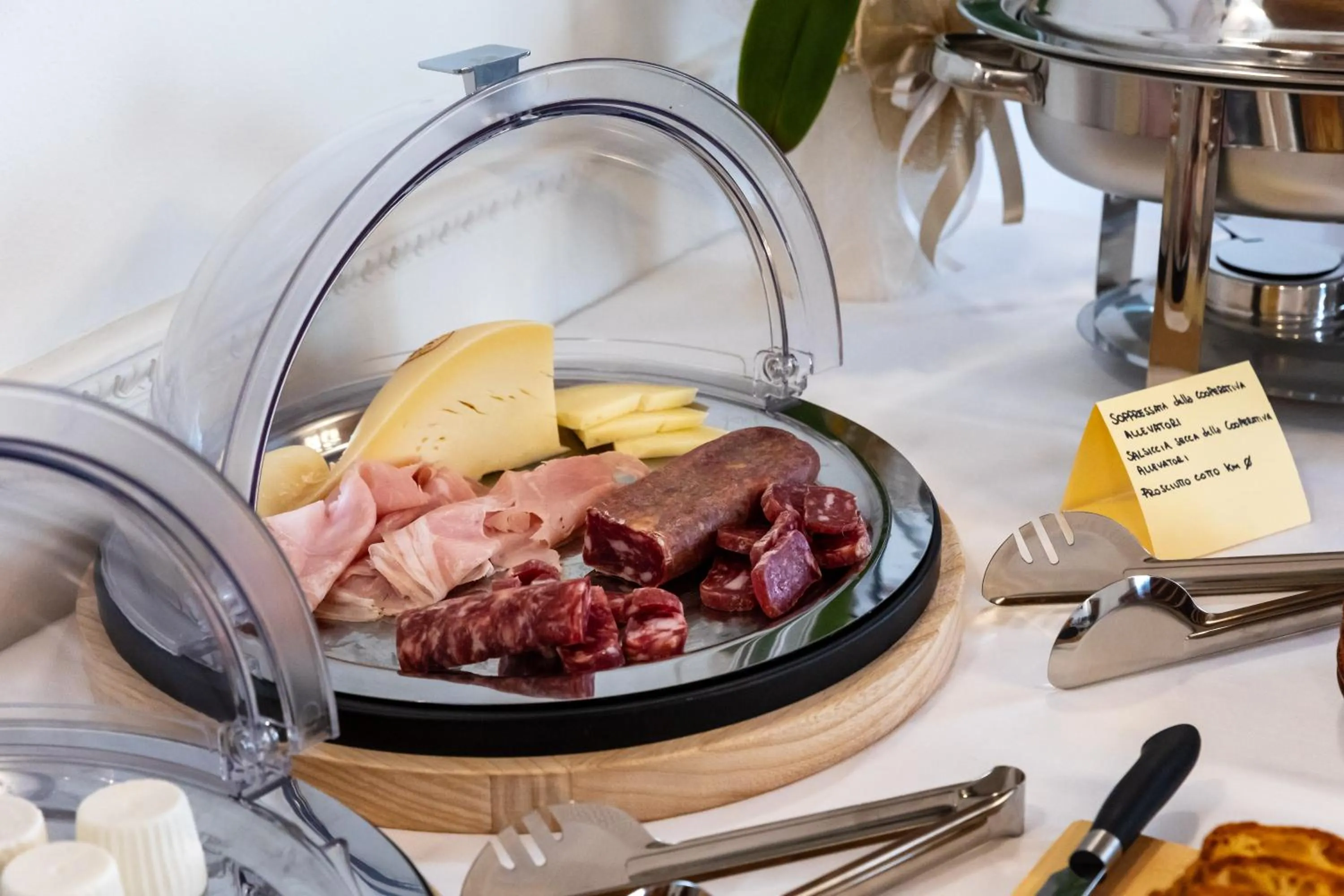 Breakfast in Palazzo della Città