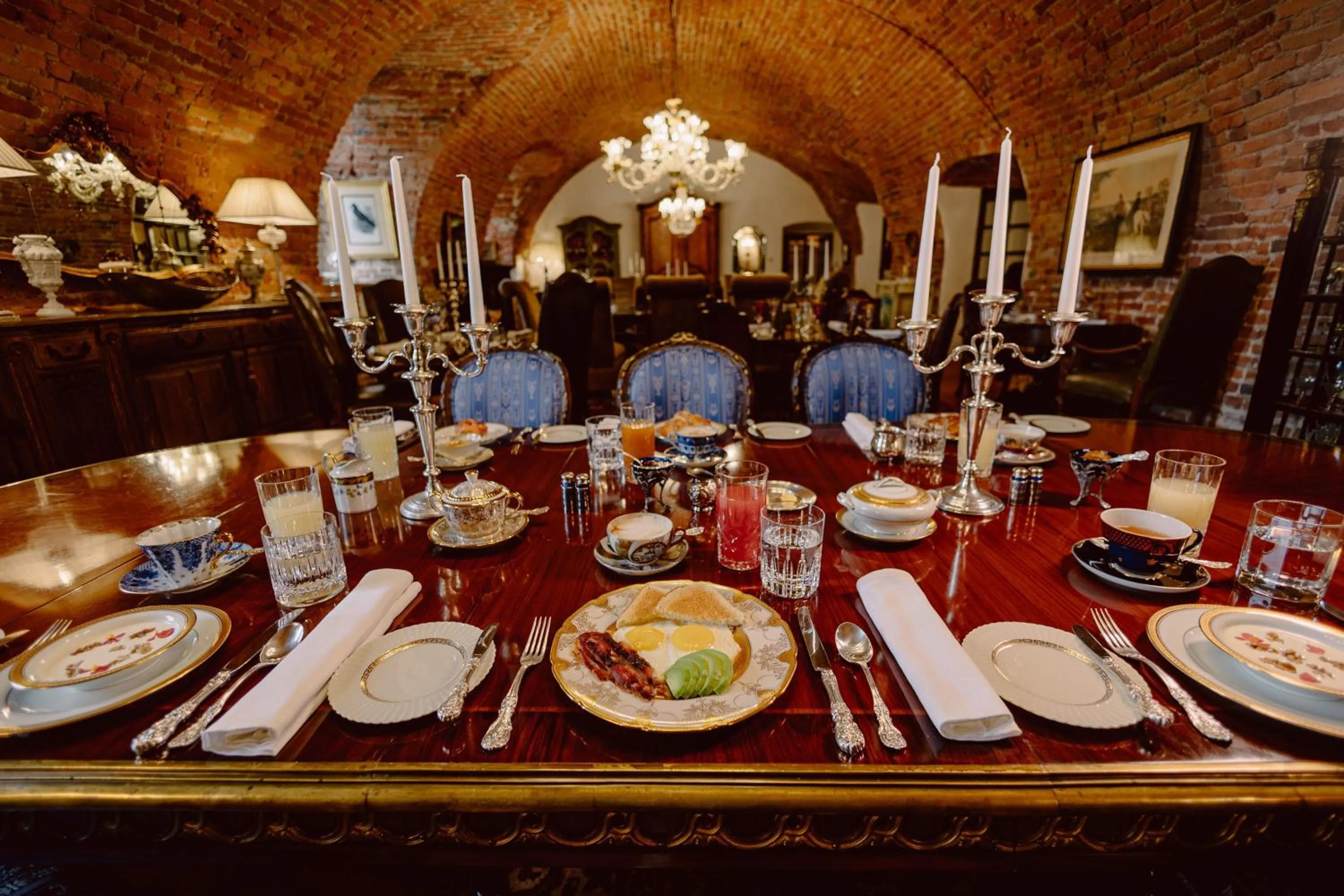 Restaurant/places to eat in Castello di Casalborgone, Luxury Italian Castle Hotel