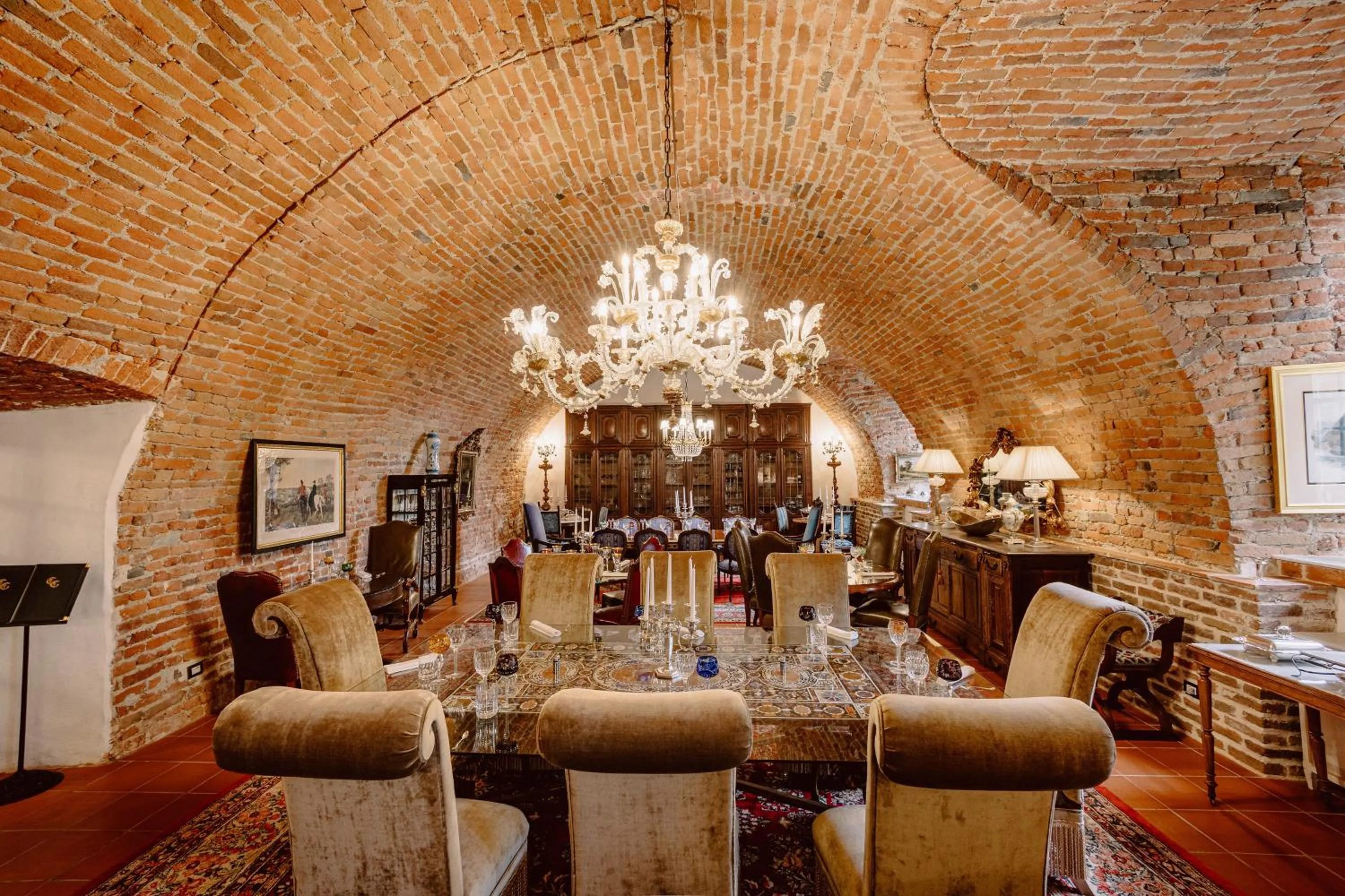 Restaurant/places to eat in Castello di Casalborgone, Luxury Italian Castle Hotel