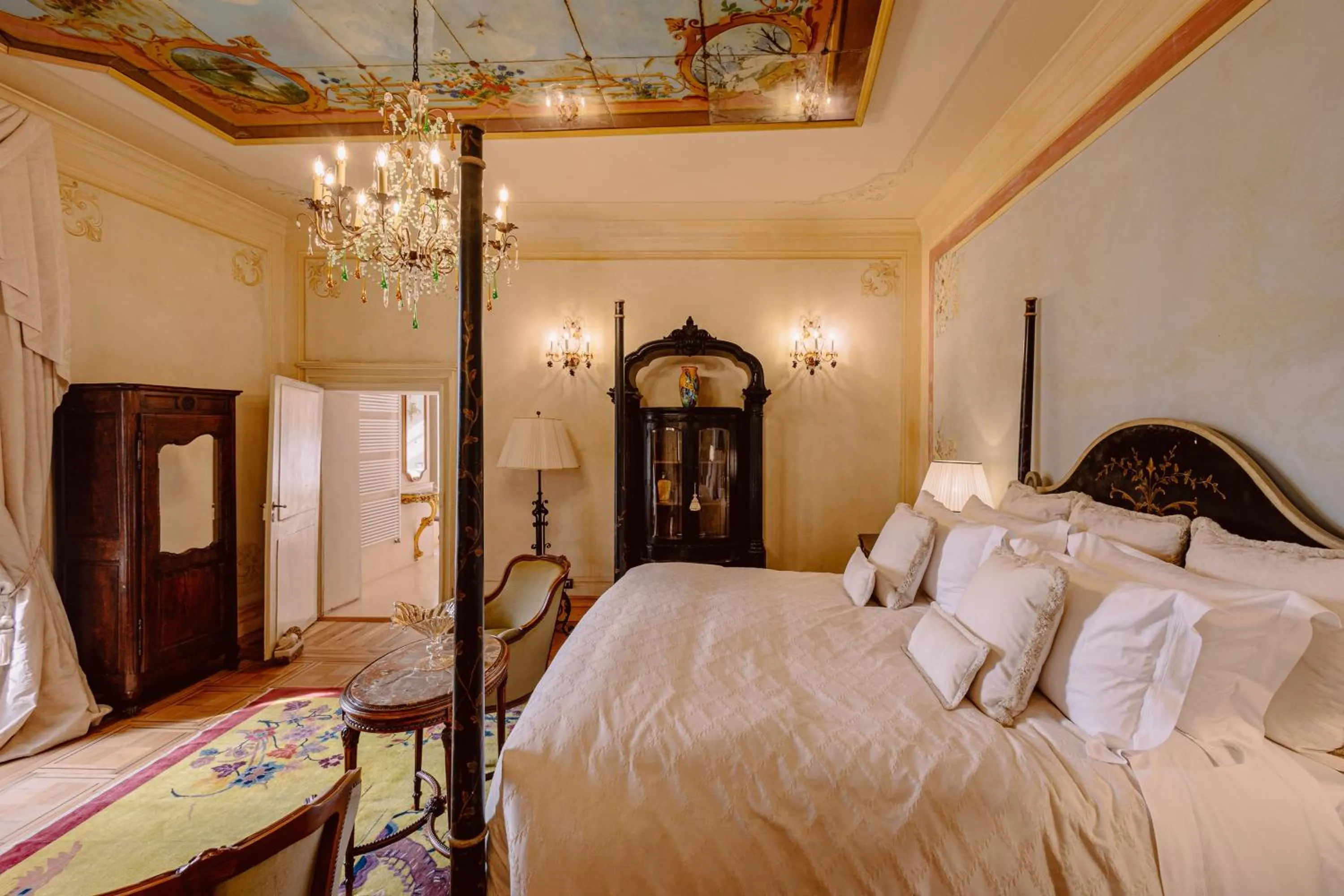 Bedroom, Bed in Castello di Casalborgone, Luxury Italian Castle Hotel