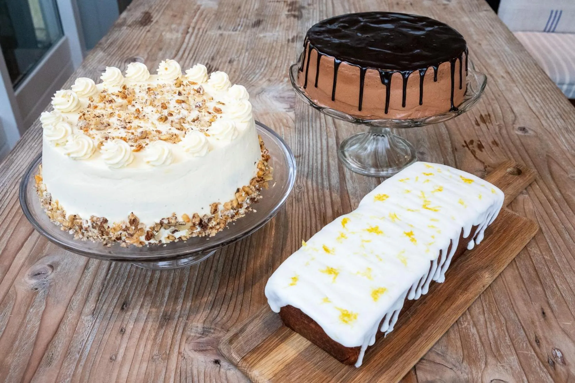 Food and drinks in The George Hotel and Beach Club