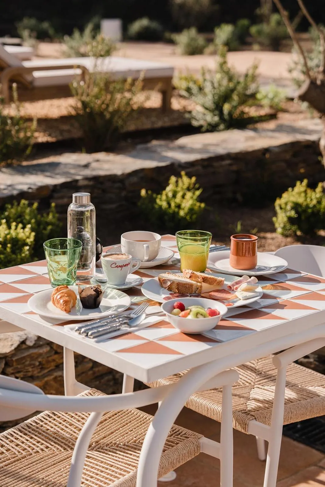 Food and drinks in Boutique Hotel Villa Salvador - Adults Only by Fimedhotels