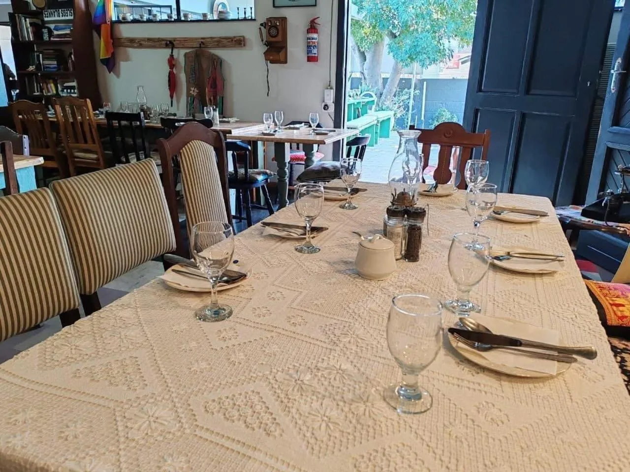 Suzies Huis Restaurant Bed and Breakfast