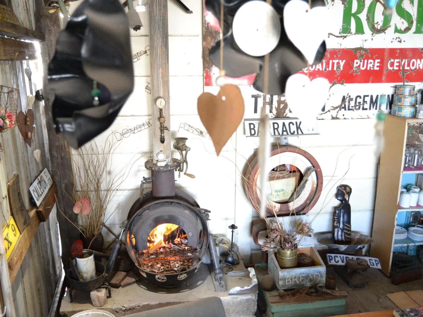 Decorative detail in Suzies Huis Restaurant Bed and Breakfast