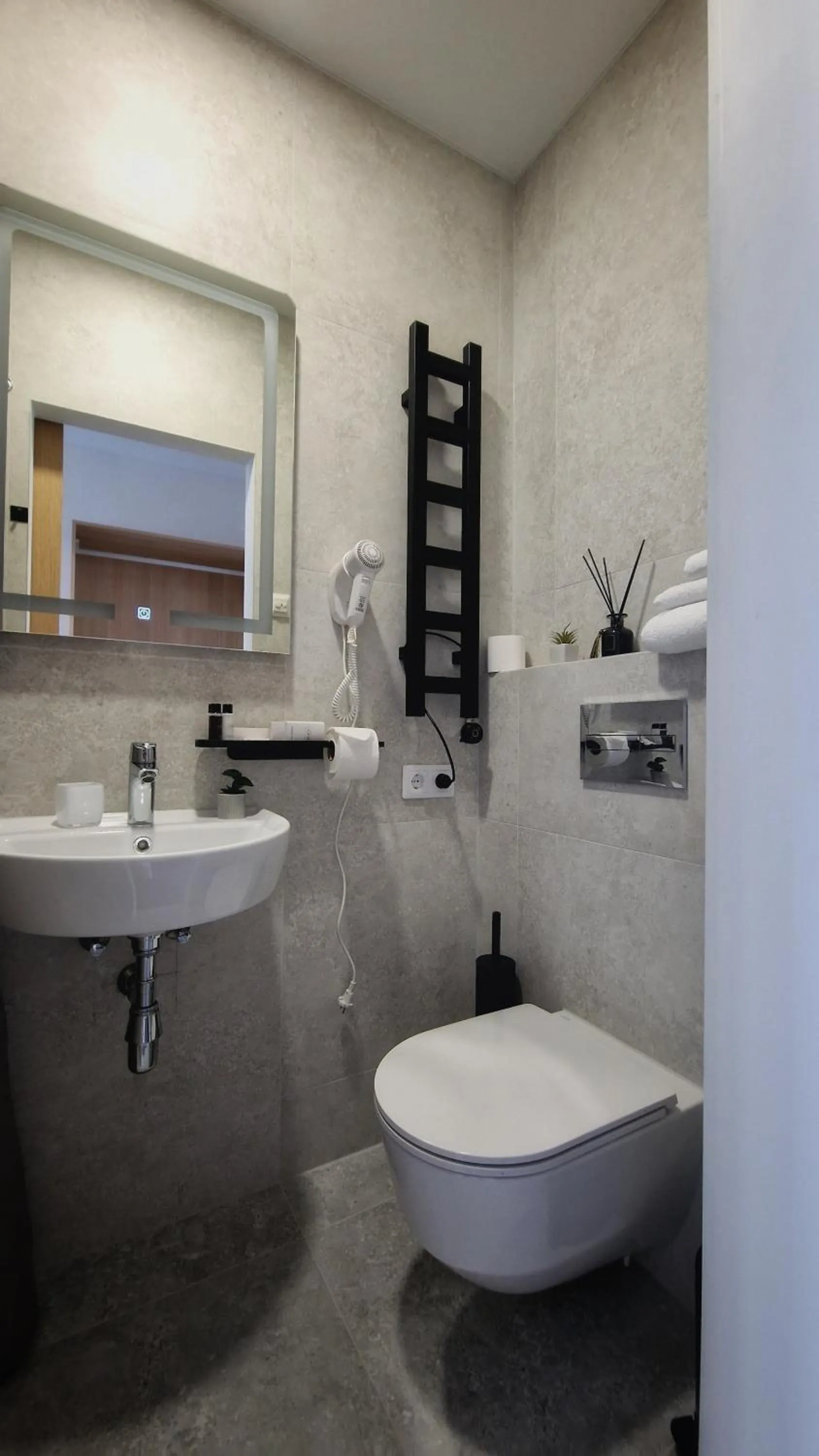 Hotel - cafe Naujoji Akmenė