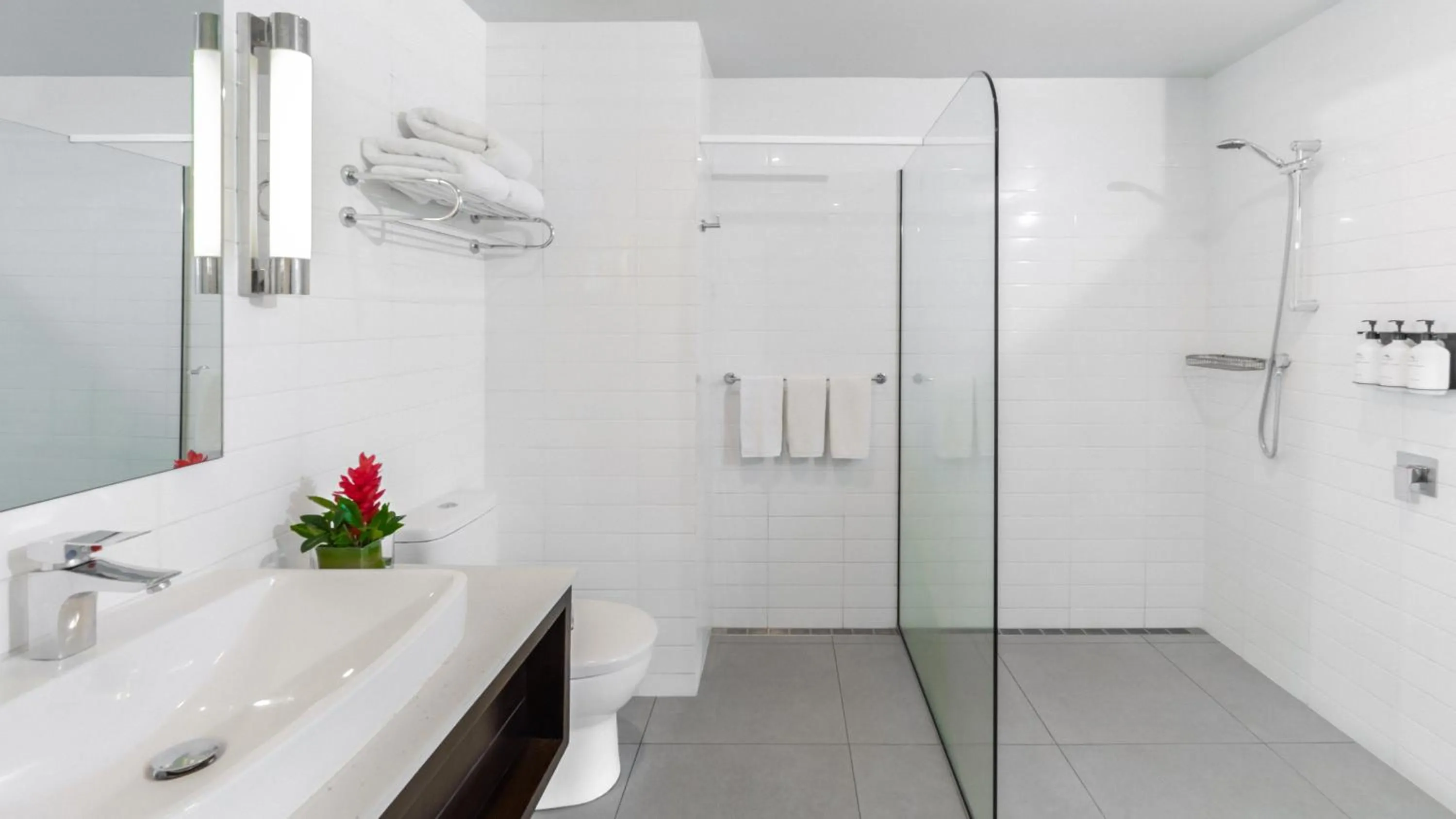 Bathroom in Grand Pacific Hotel