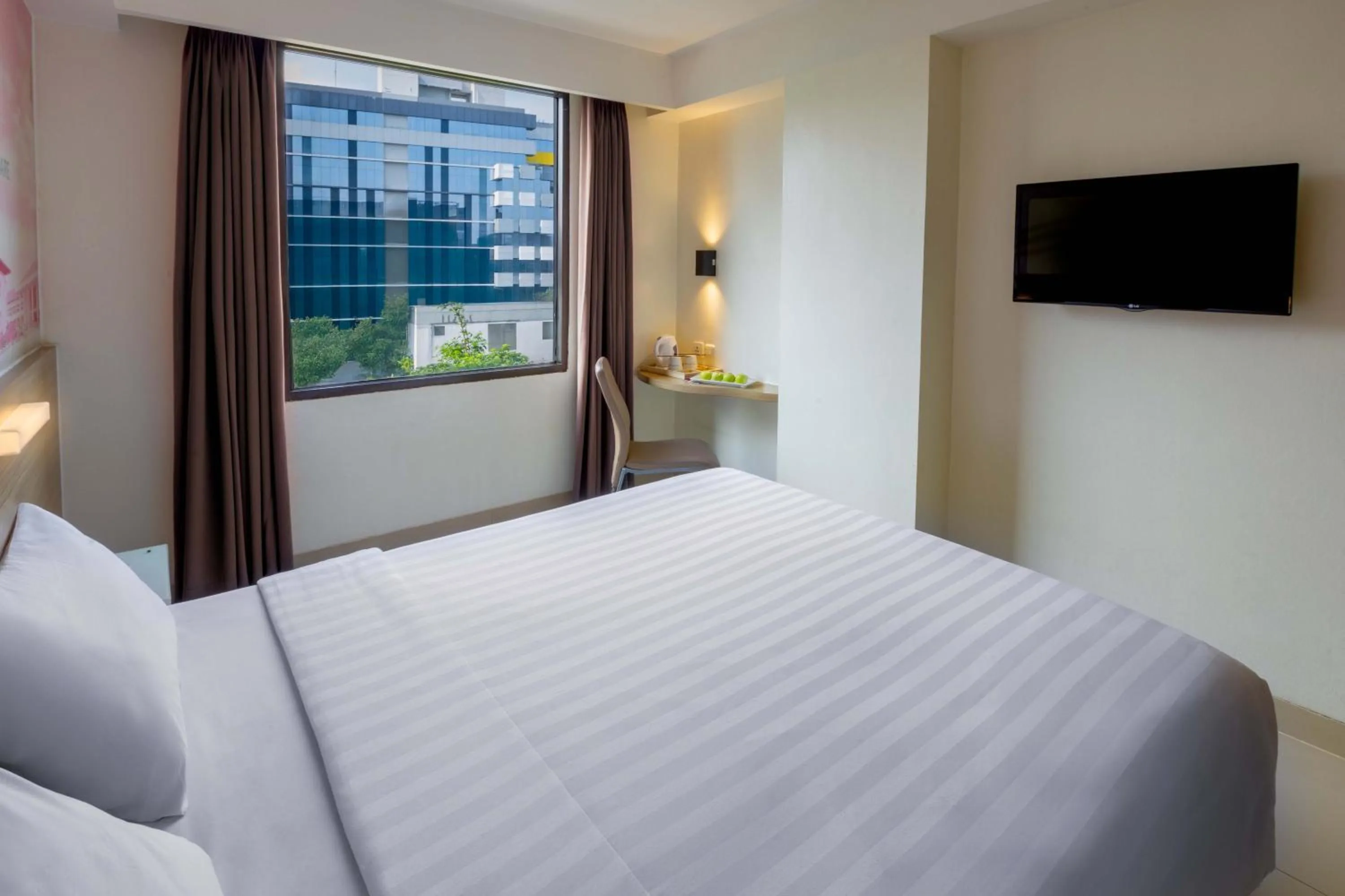 Bedroom, Bed in favehotel Hyper Square