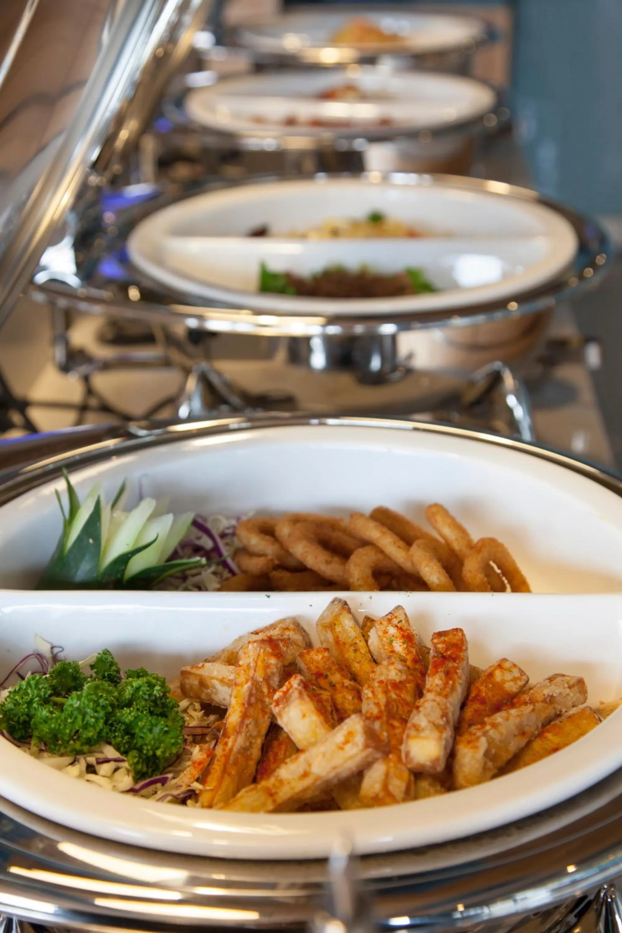 Restaurant/places to eat in Hotel MU