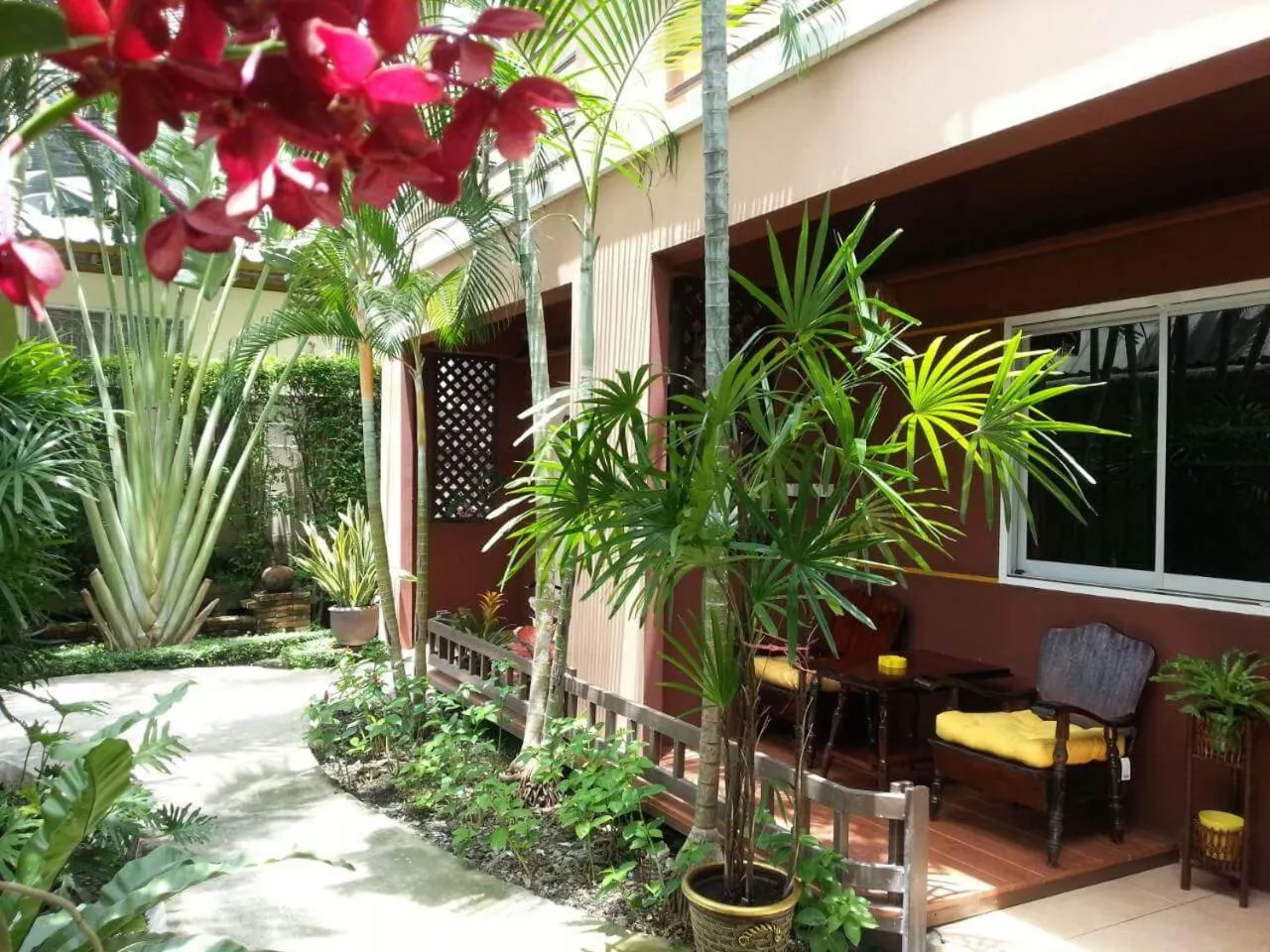 Baan Baimai Boutique Room