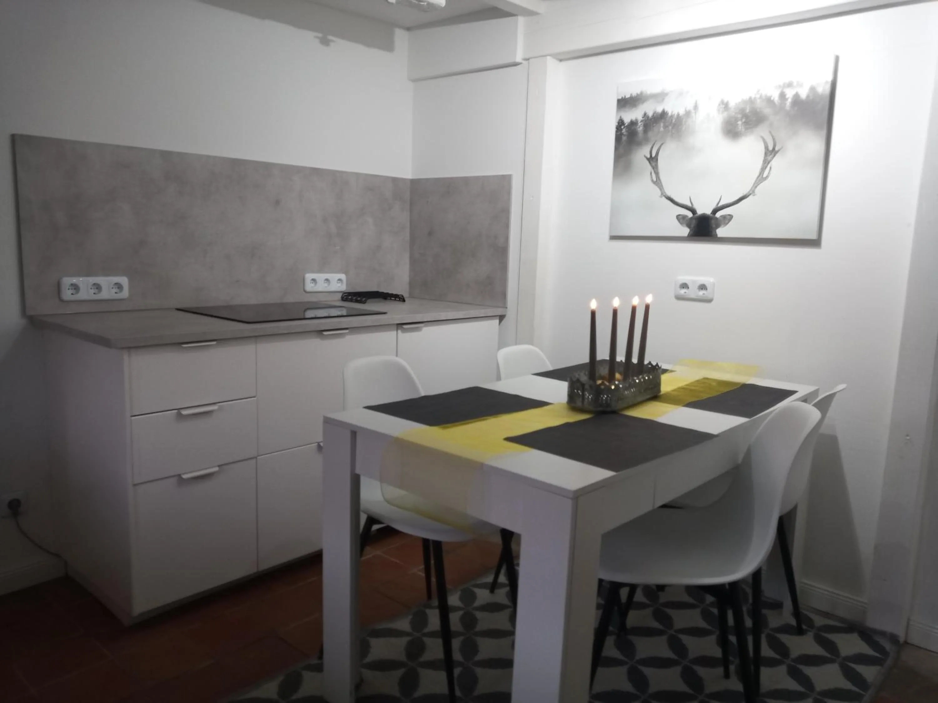 Kitchen or kitchenette in Wohnungen unter Reet