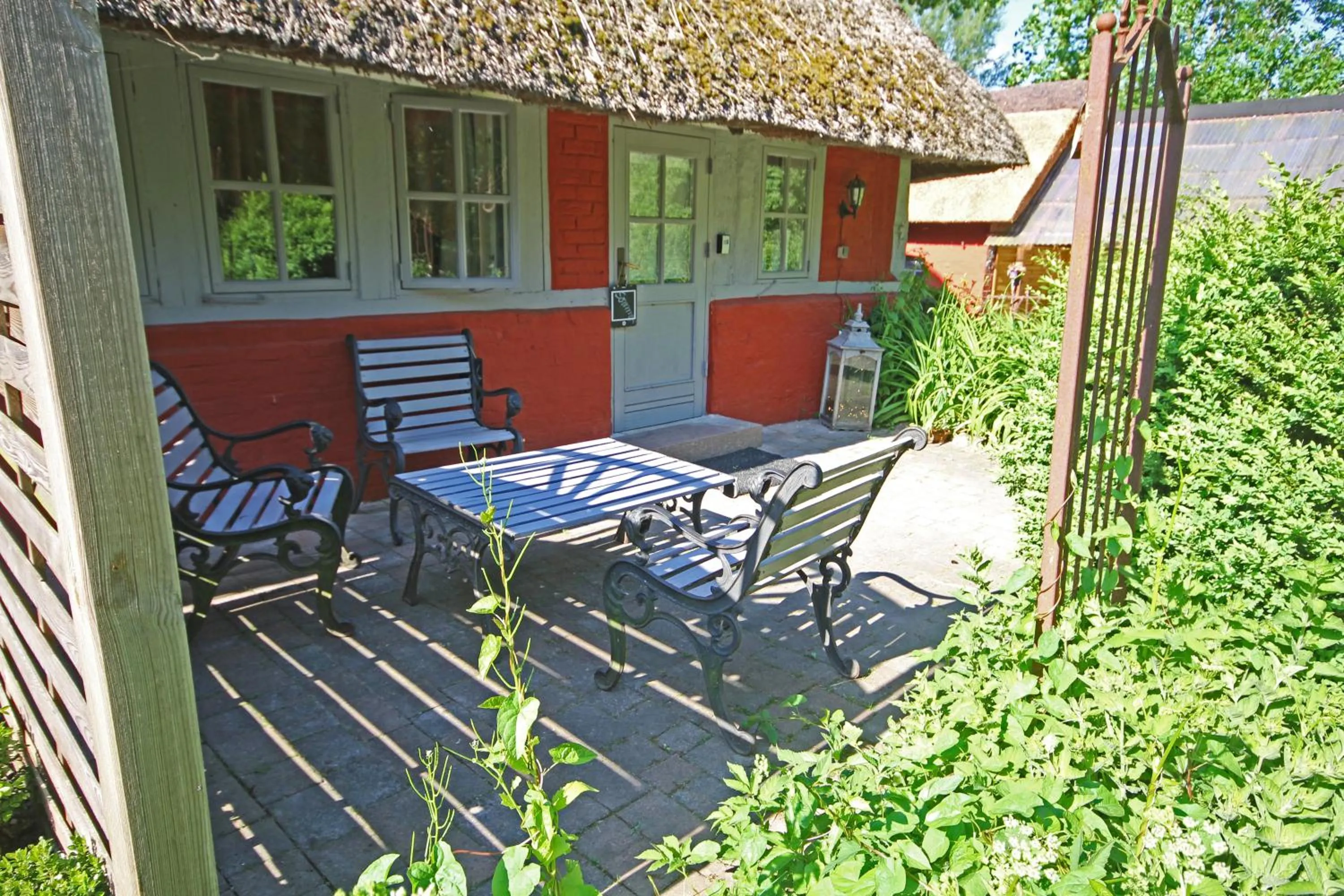 Garden in Wohnungen unter Reet