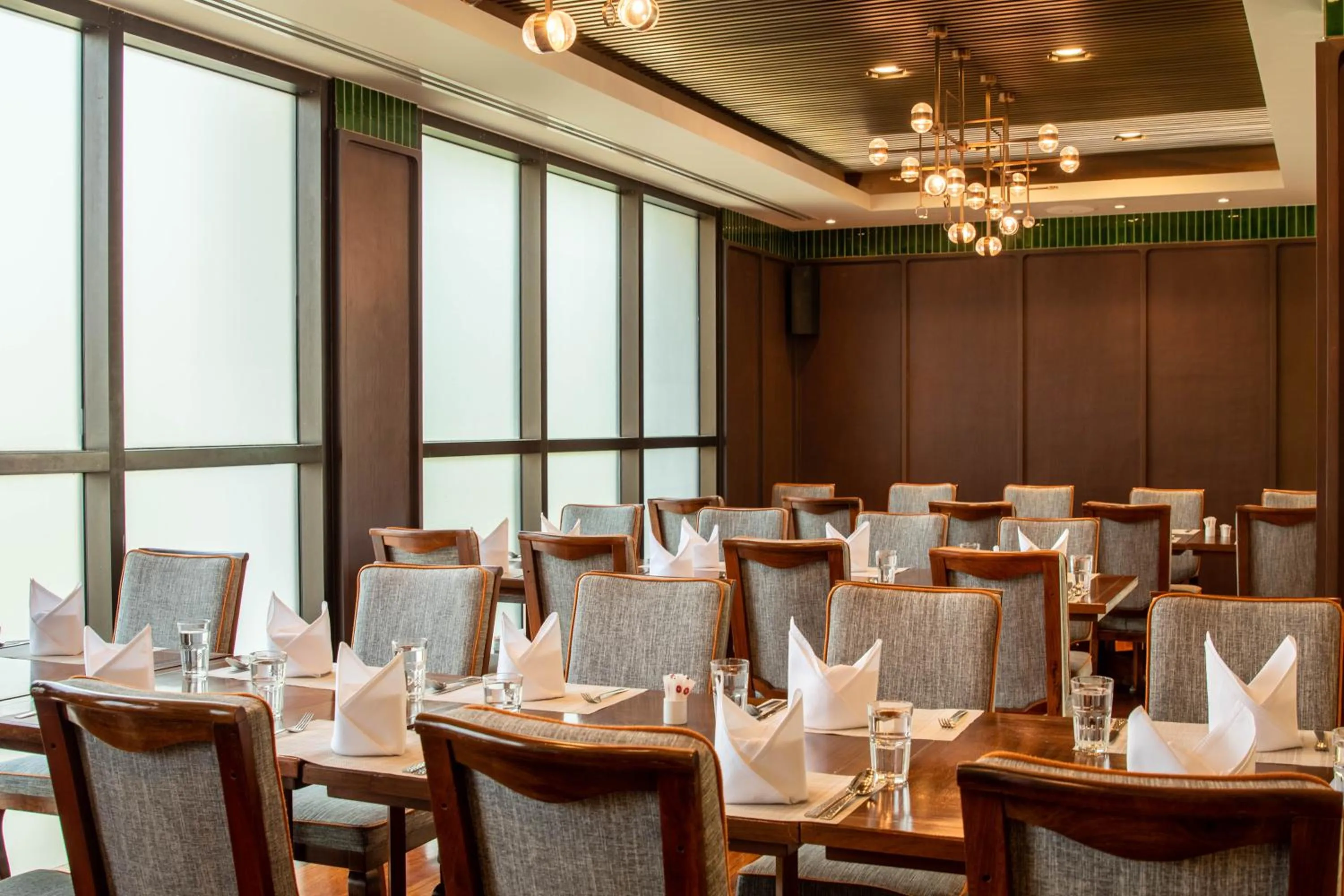 Restaurant/places to eat in Lao Plaza Hotel