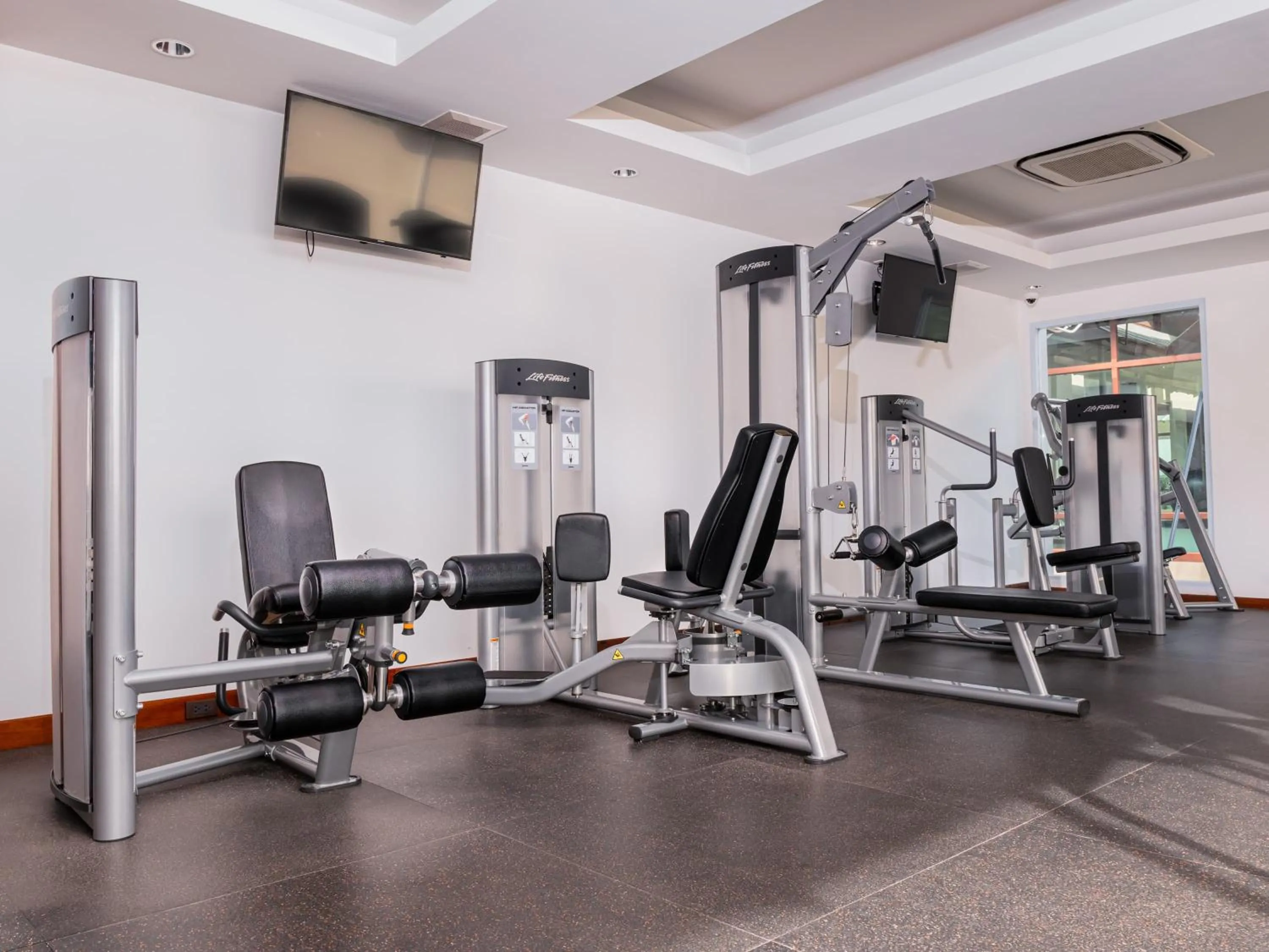 Fitness centre/facilities in Lao Plaza Hotel