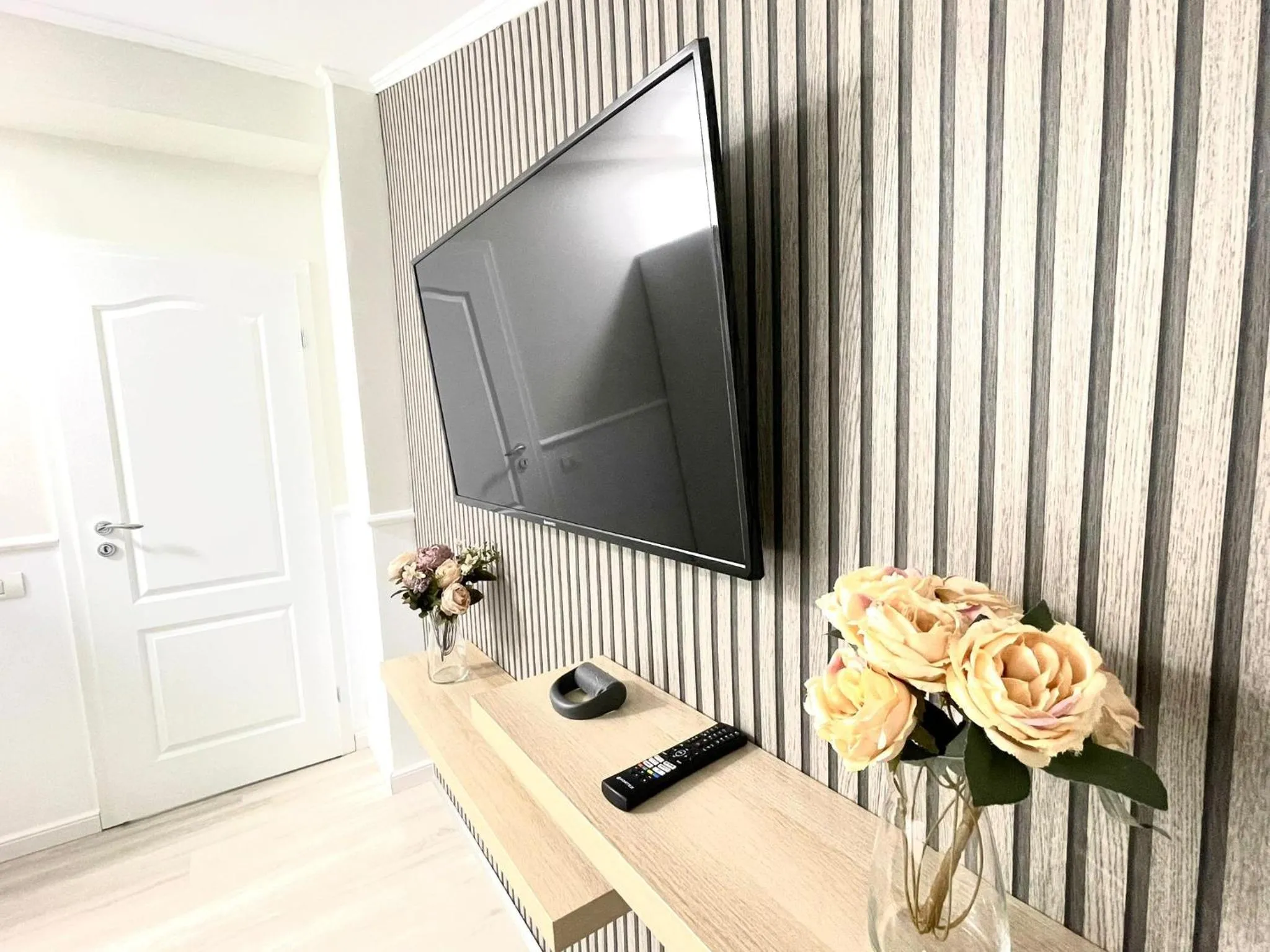 One-Bedroom Apartment - single occupancy in Baneasa Luxury Apartaments