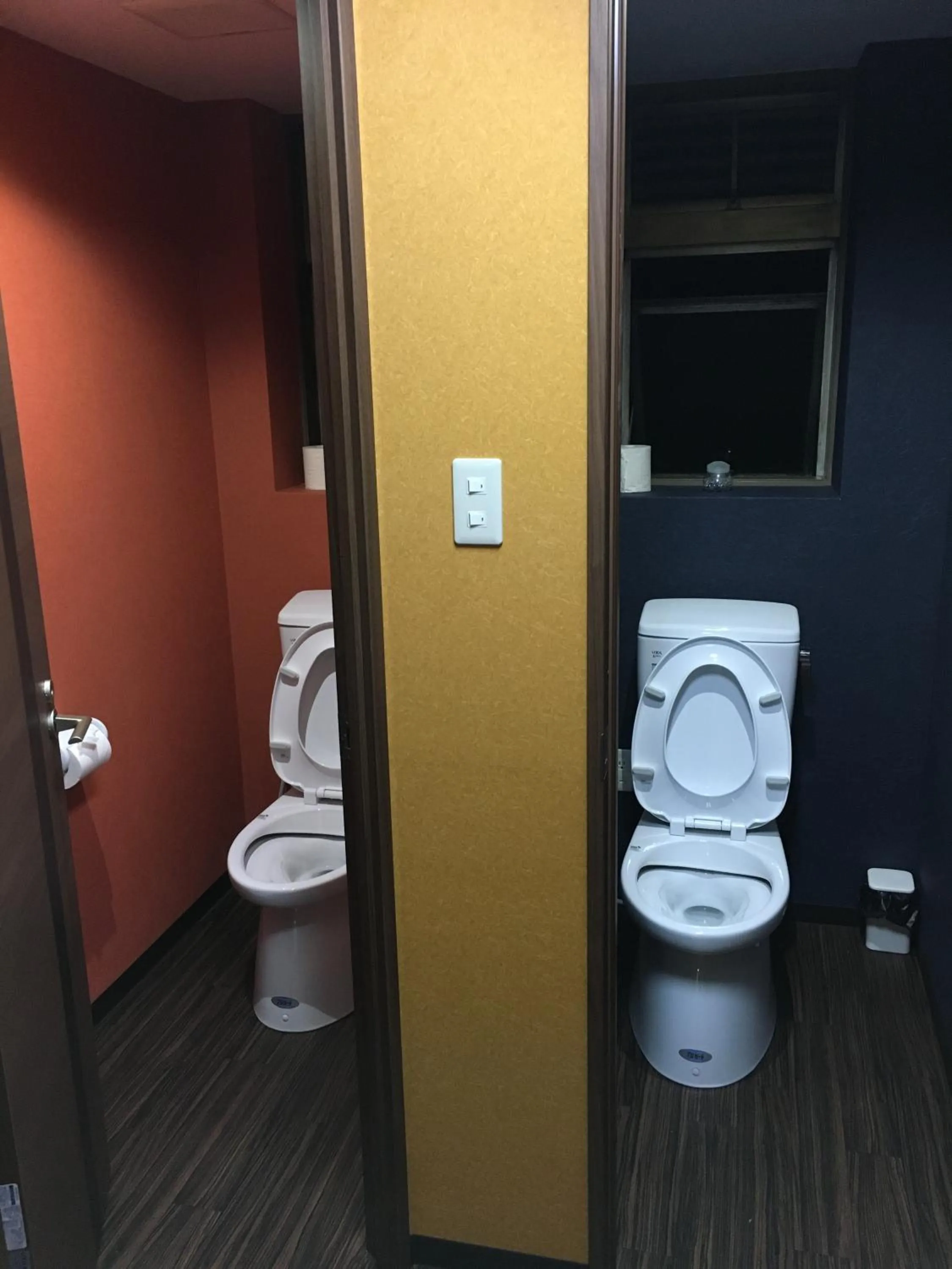 Toilet in Park Inn