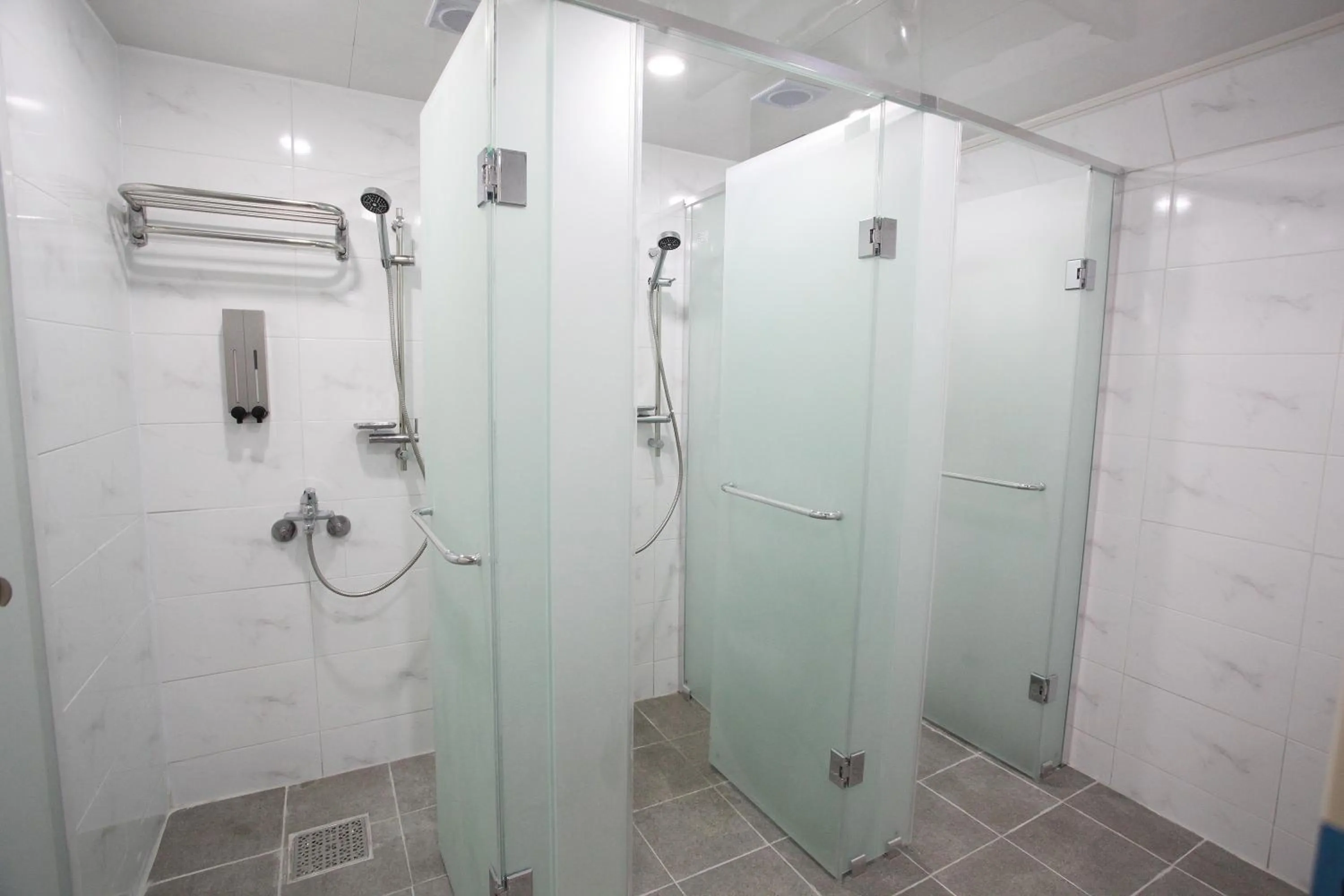 Shower, Bathroom in Namsan Guesthouse