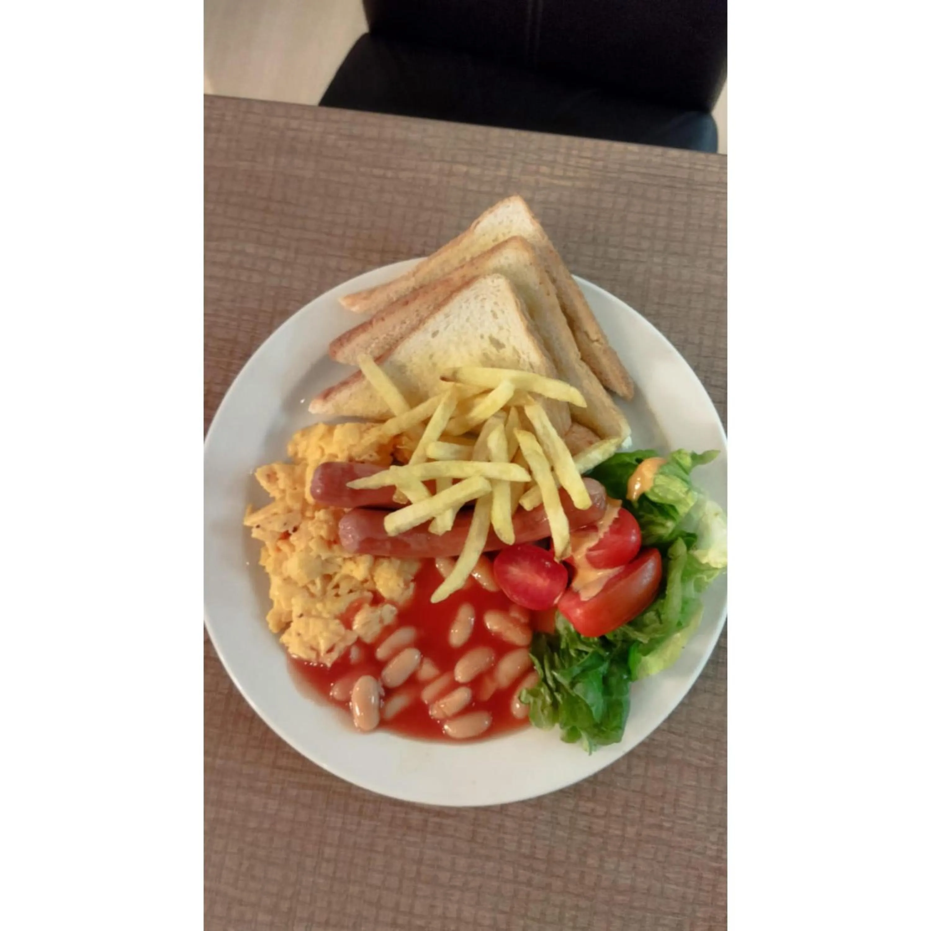 Restaurant/places to eat in Sakura Elite Kuala Lumpur