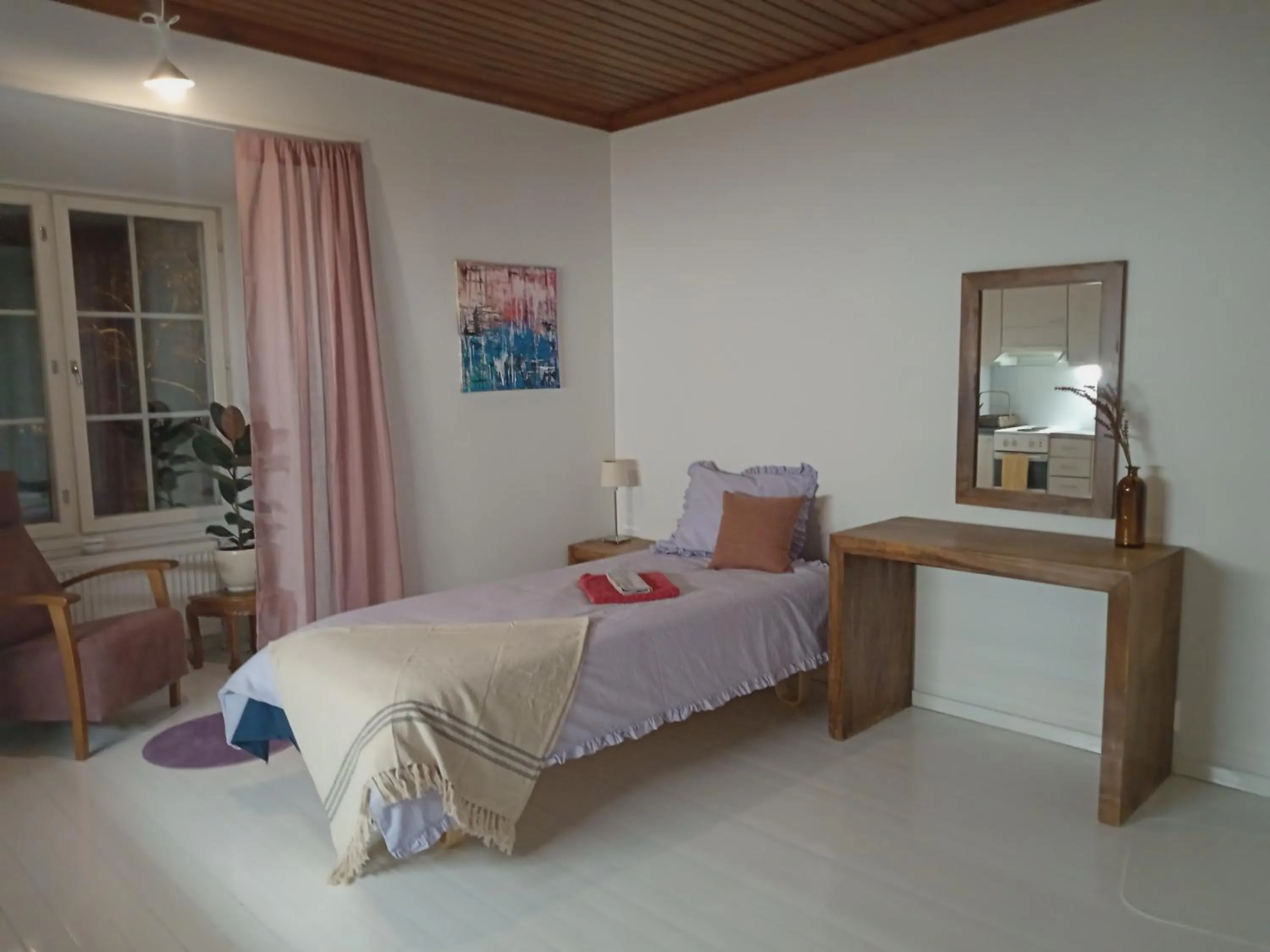 Photo of the whole room in Warkhaus Apartments Korpela