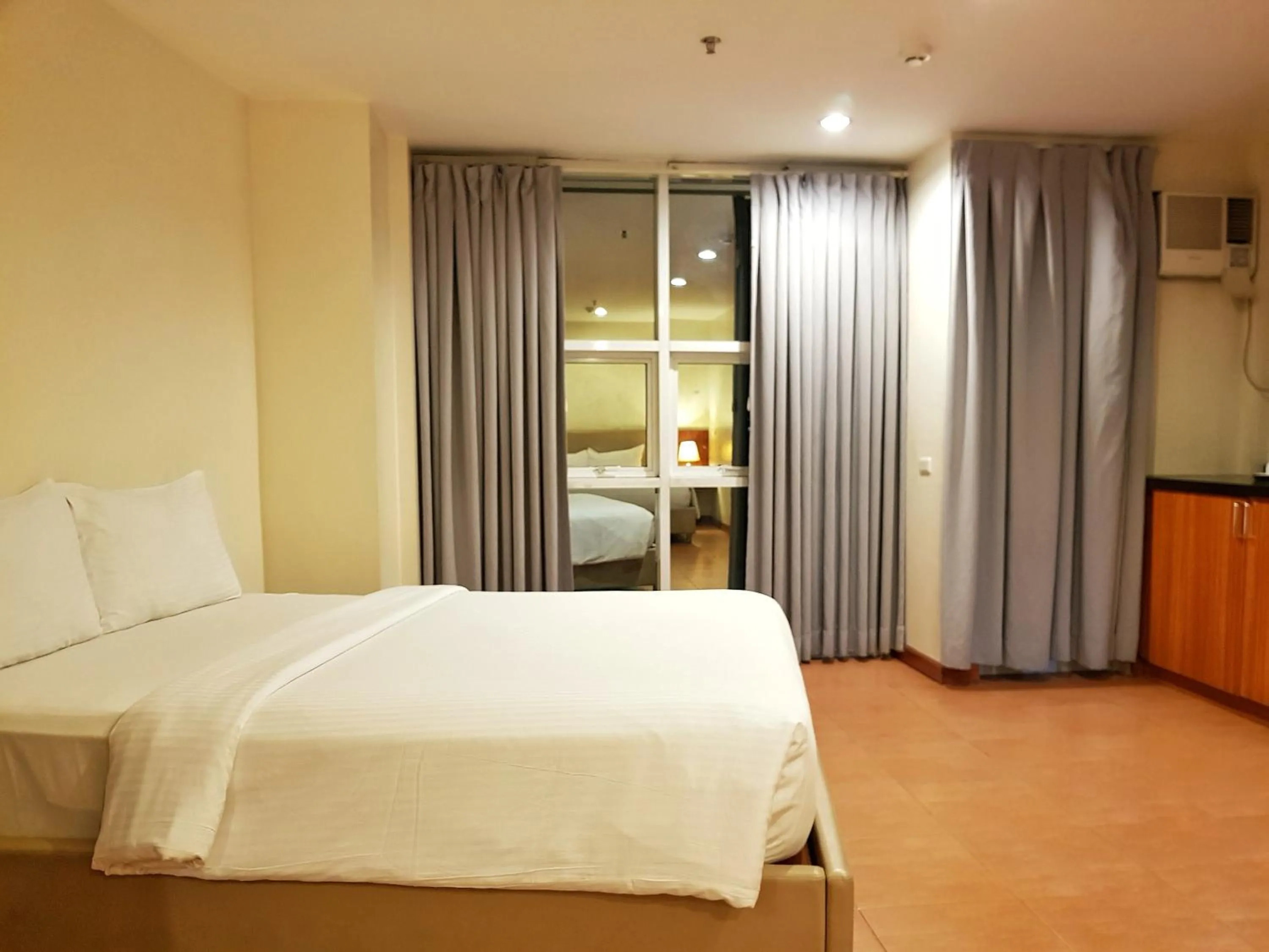 Bedroom, Bed in The Well Hotel