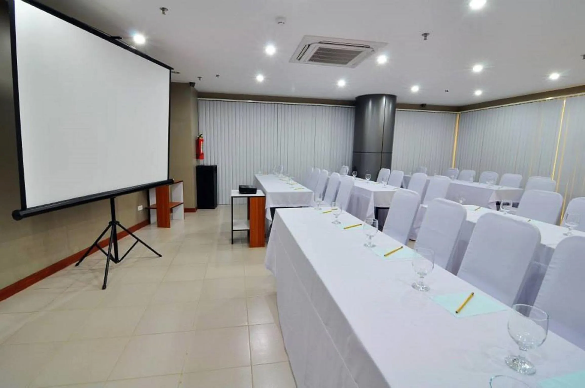 Banquet/Function facilities in The Well Hotel