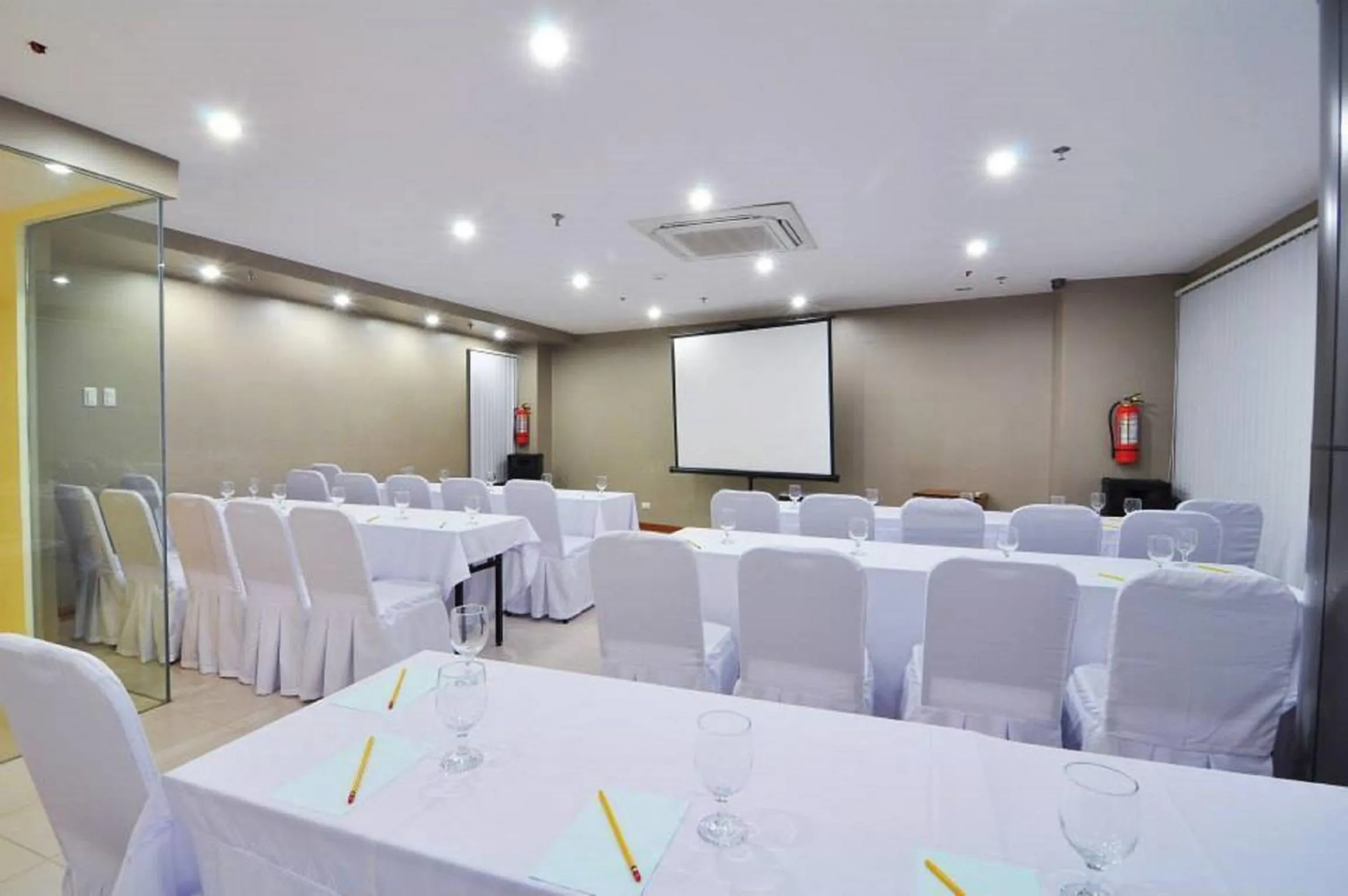 Banquet/Function facilities in The Well Hotel