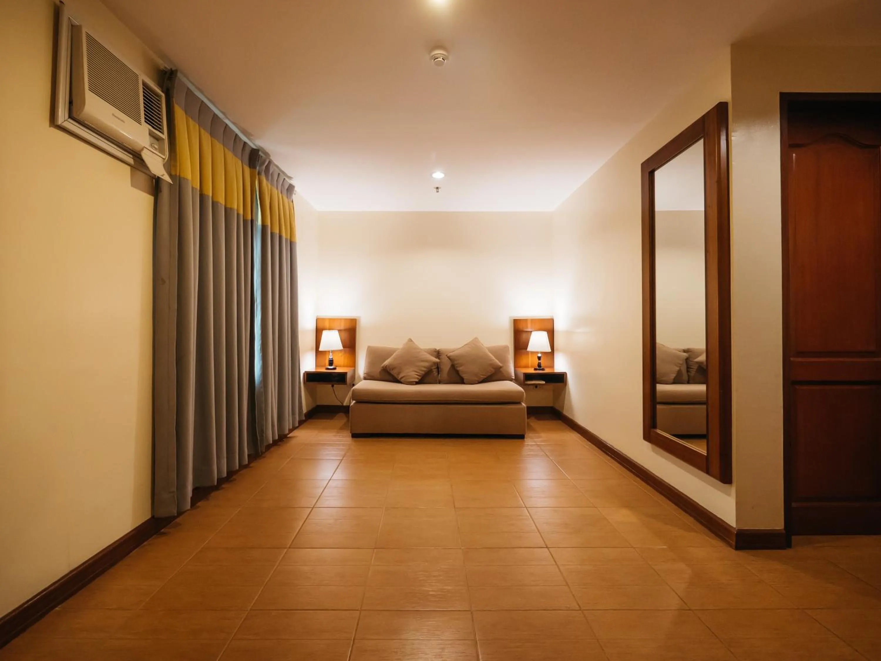 Photo of the whole room, Bed in The Well Hotel