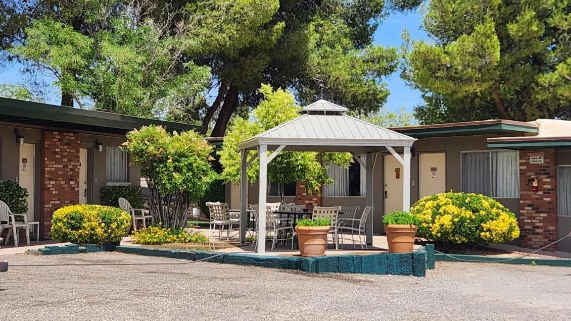 Patio in The View Motel