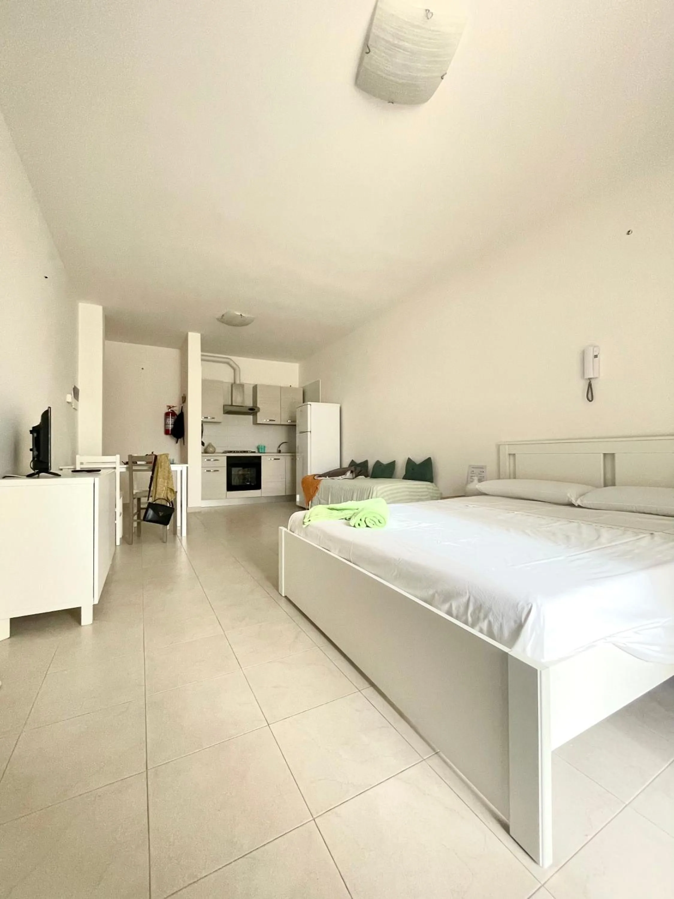 View (from property/room), Bed in Casavacanze Duelupi