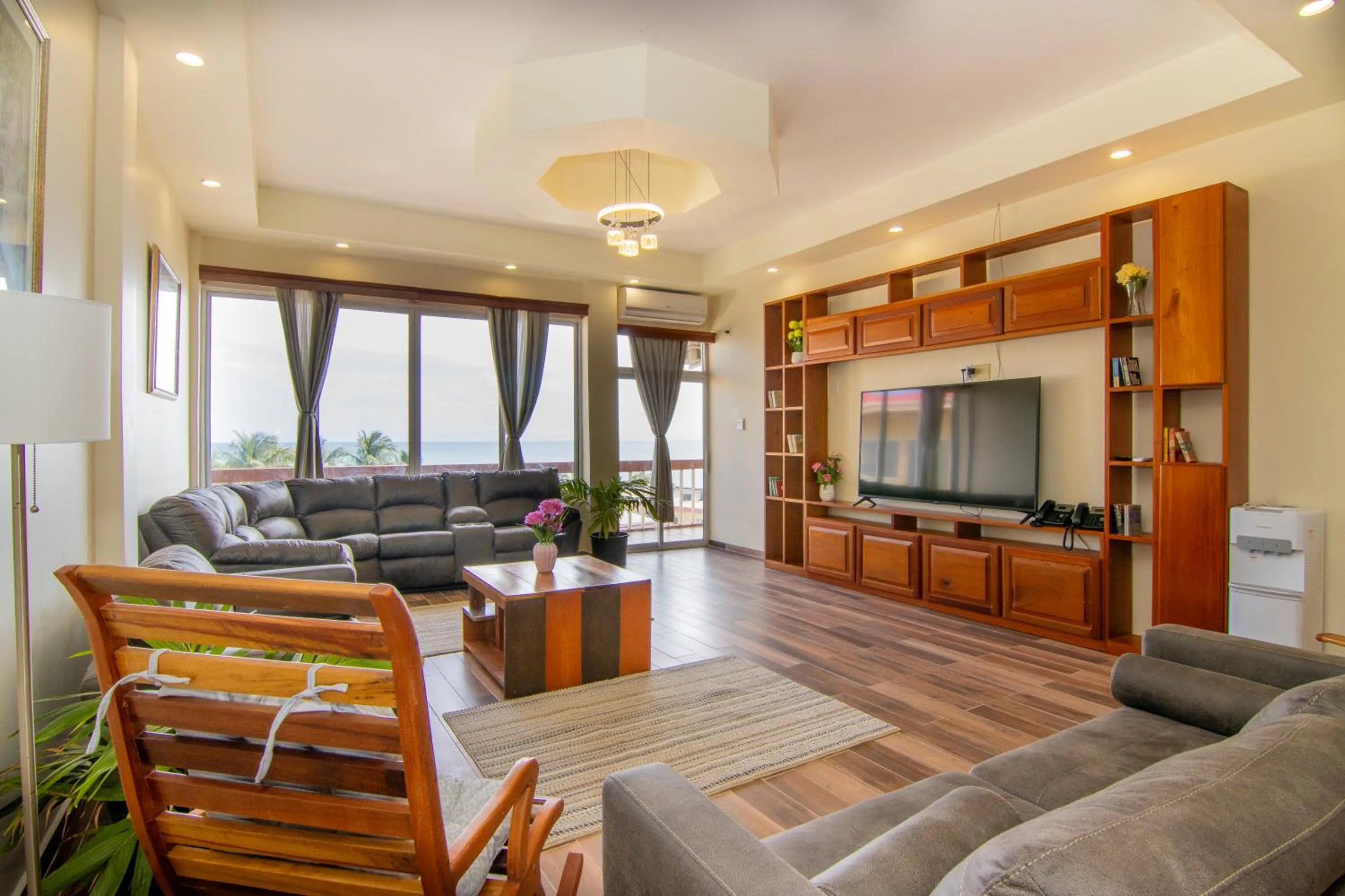 Seating area in Tropical Palace Hotel