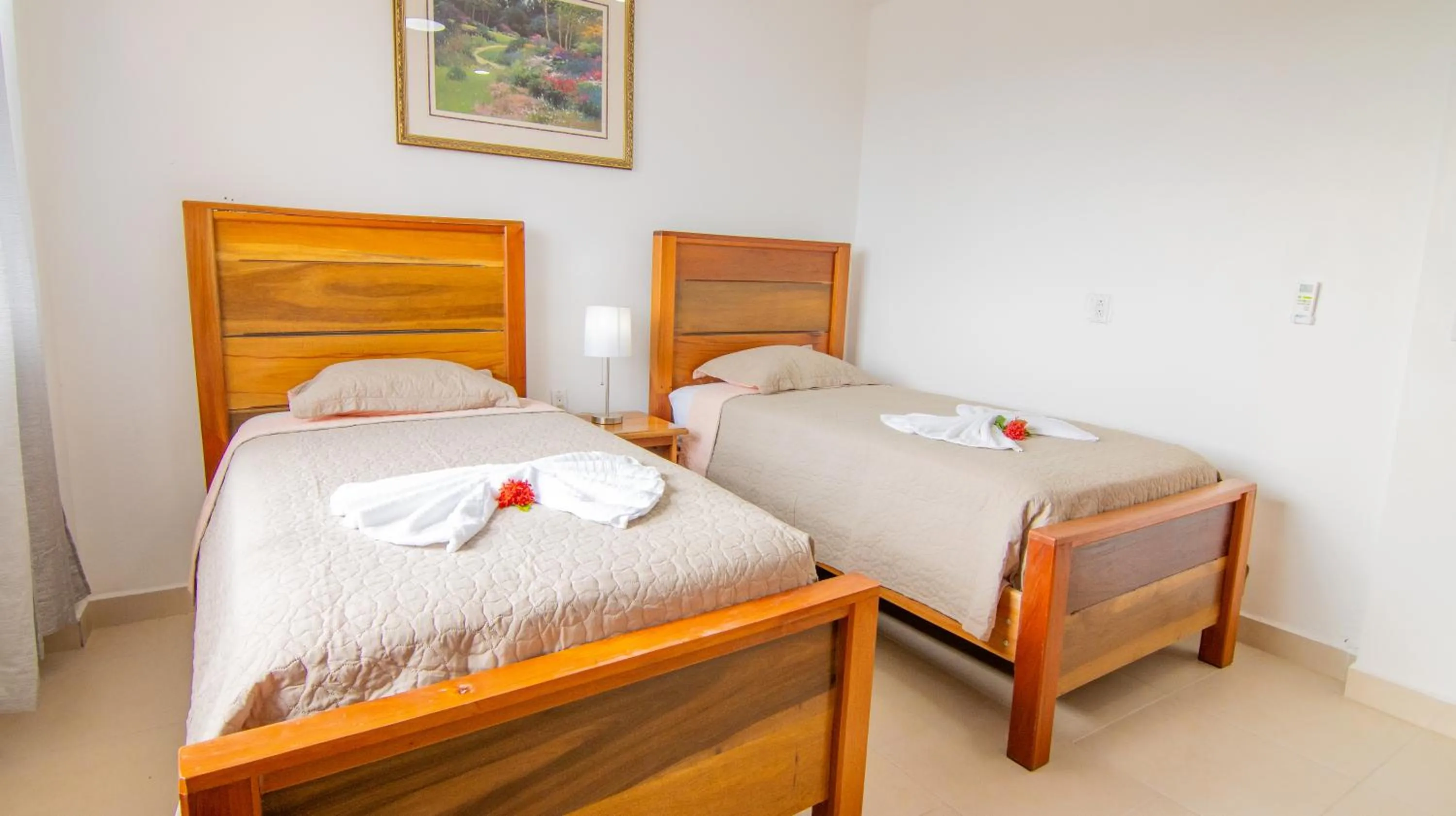 Bedroom, Bed in Tropical Palace Hotel