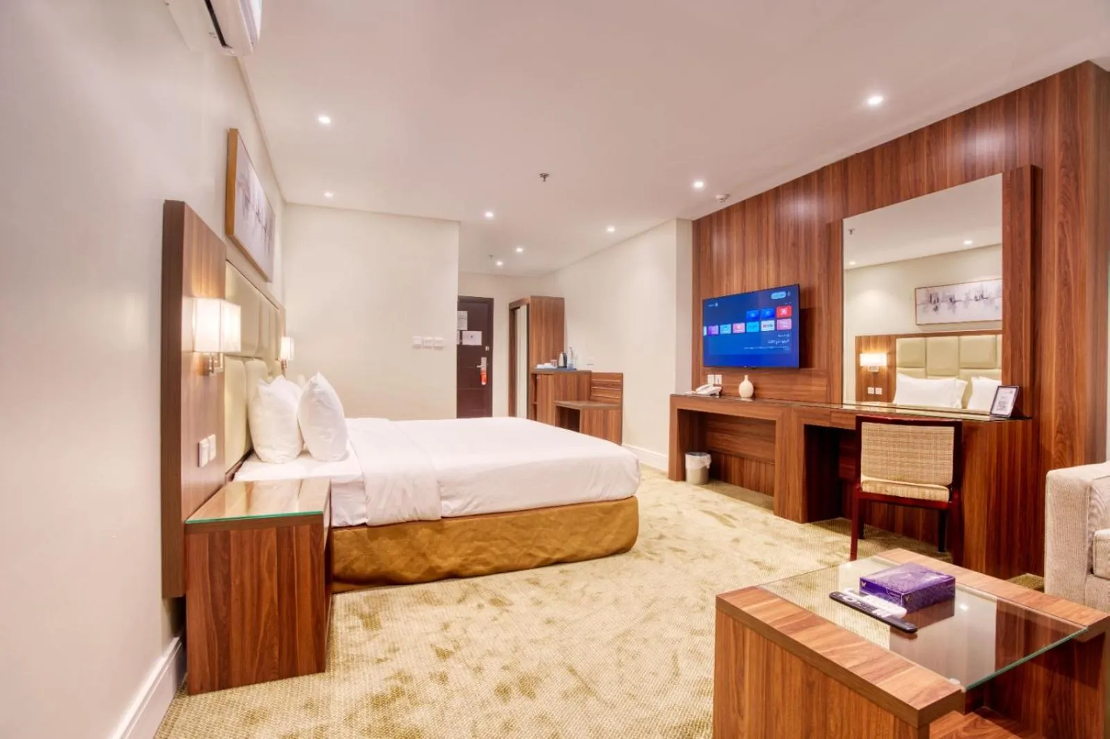 Decorative detail, Bed in Quiet Dreams - Al Noor Branch