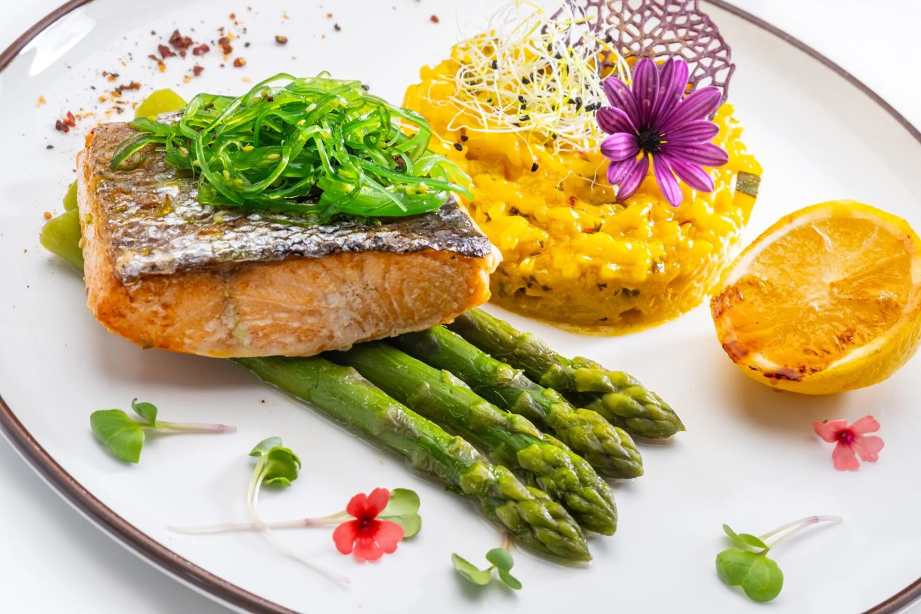 Food and drinks in Hotel Golden Eagle