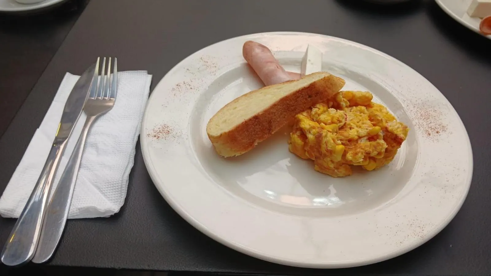 Restaurant/places to eat in Hostel Joy Calle 85