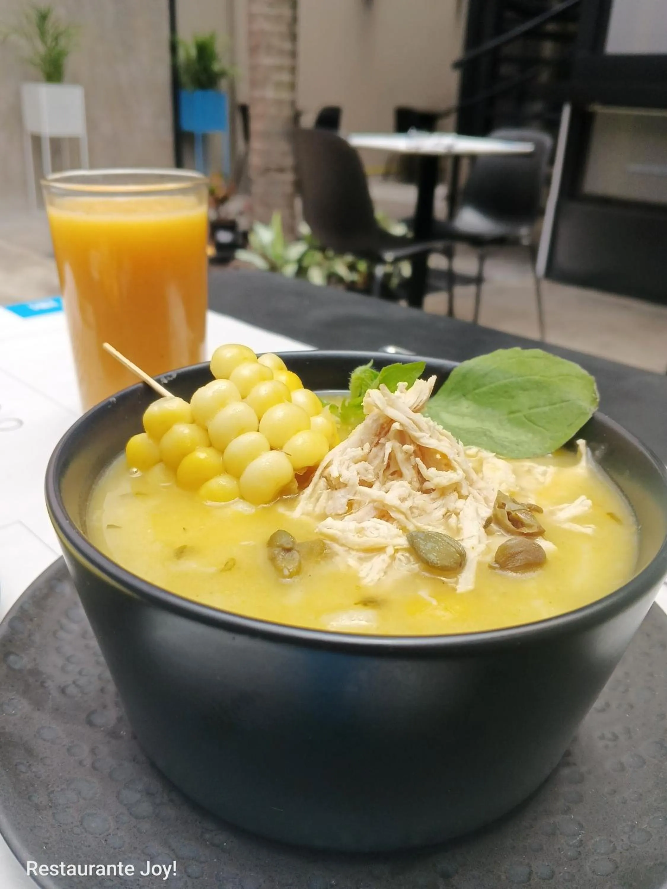 Restaurant/places to eat in Hostel Joy Calle 85