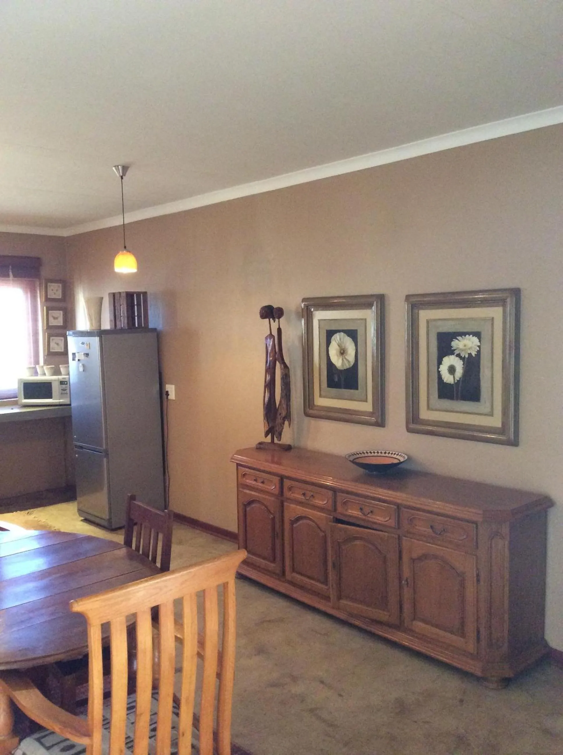 Decorative detail in 278 on Main