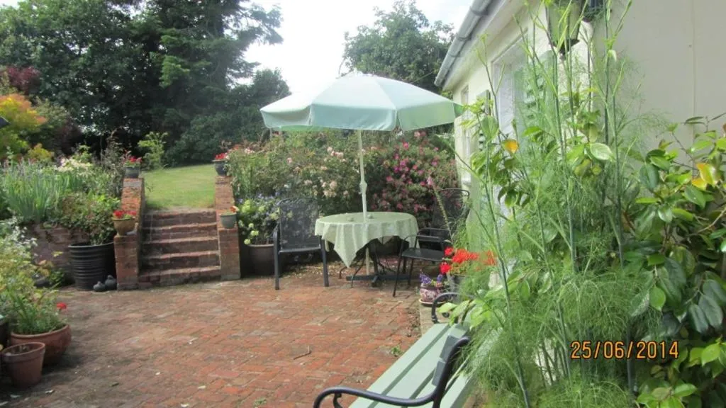 Property building in Mulleys Cottage (Bed and Breakfast)