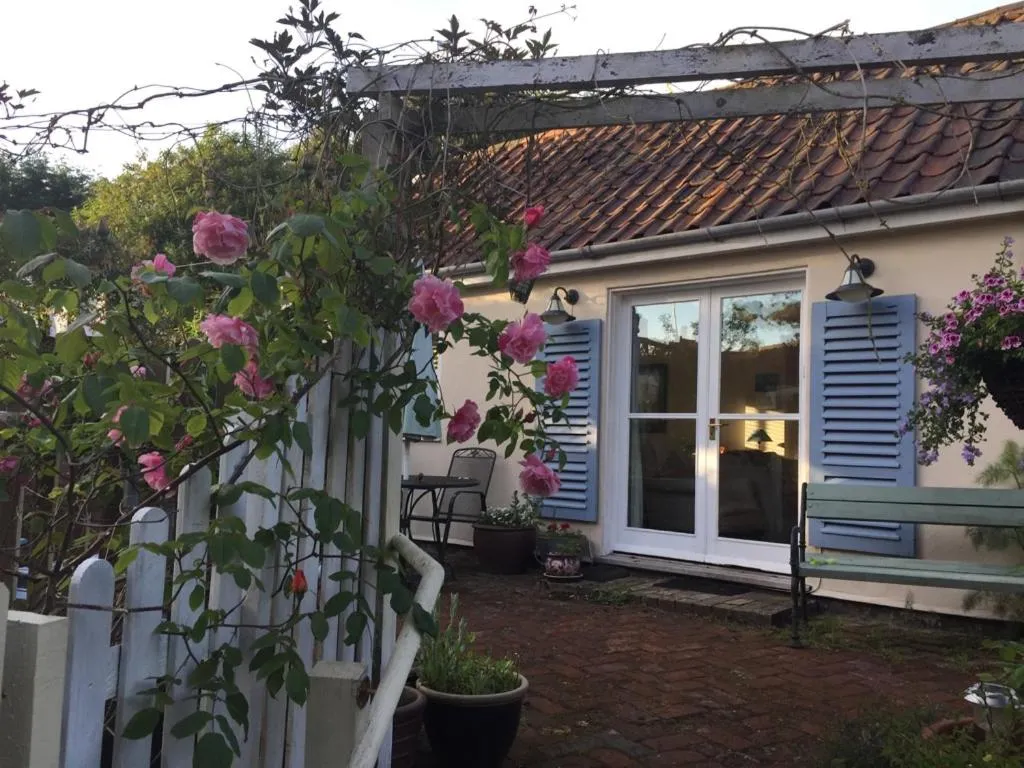 Mulleys Cottage (Bed and Breakfast)