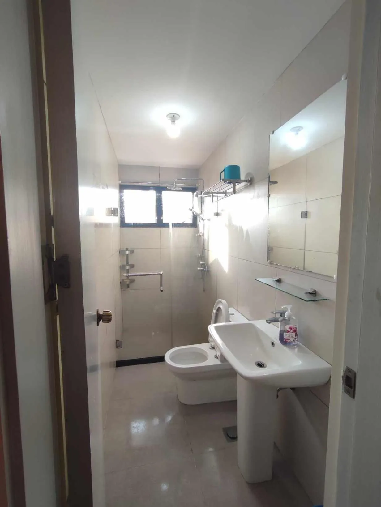 Bathroom in Cedar Peak Condotel Baguio