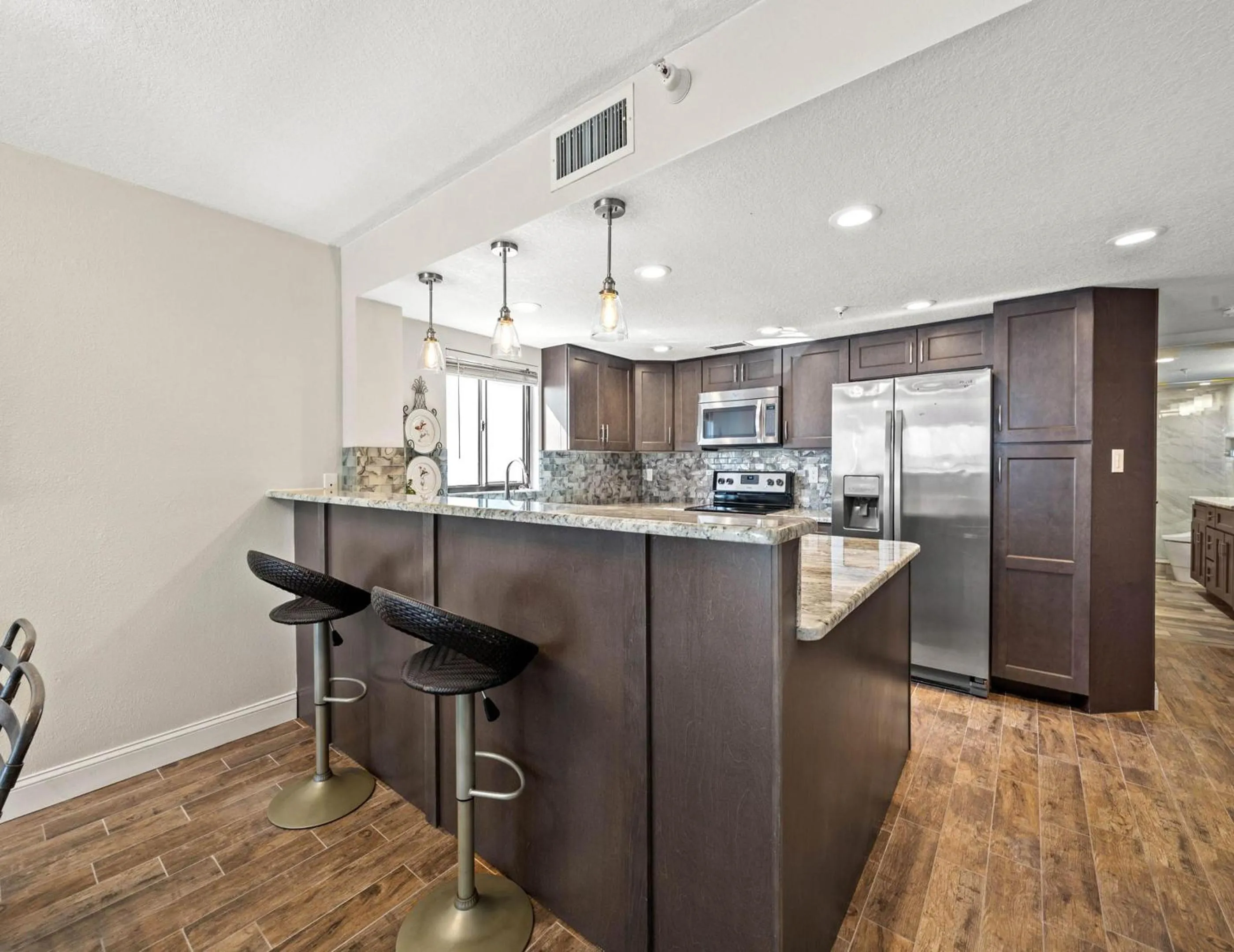 Property building in Arie Dam 404