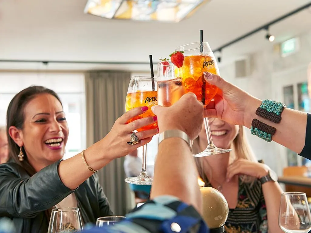 Restaurant/places to eat in Hotel De Maasparel Arcen