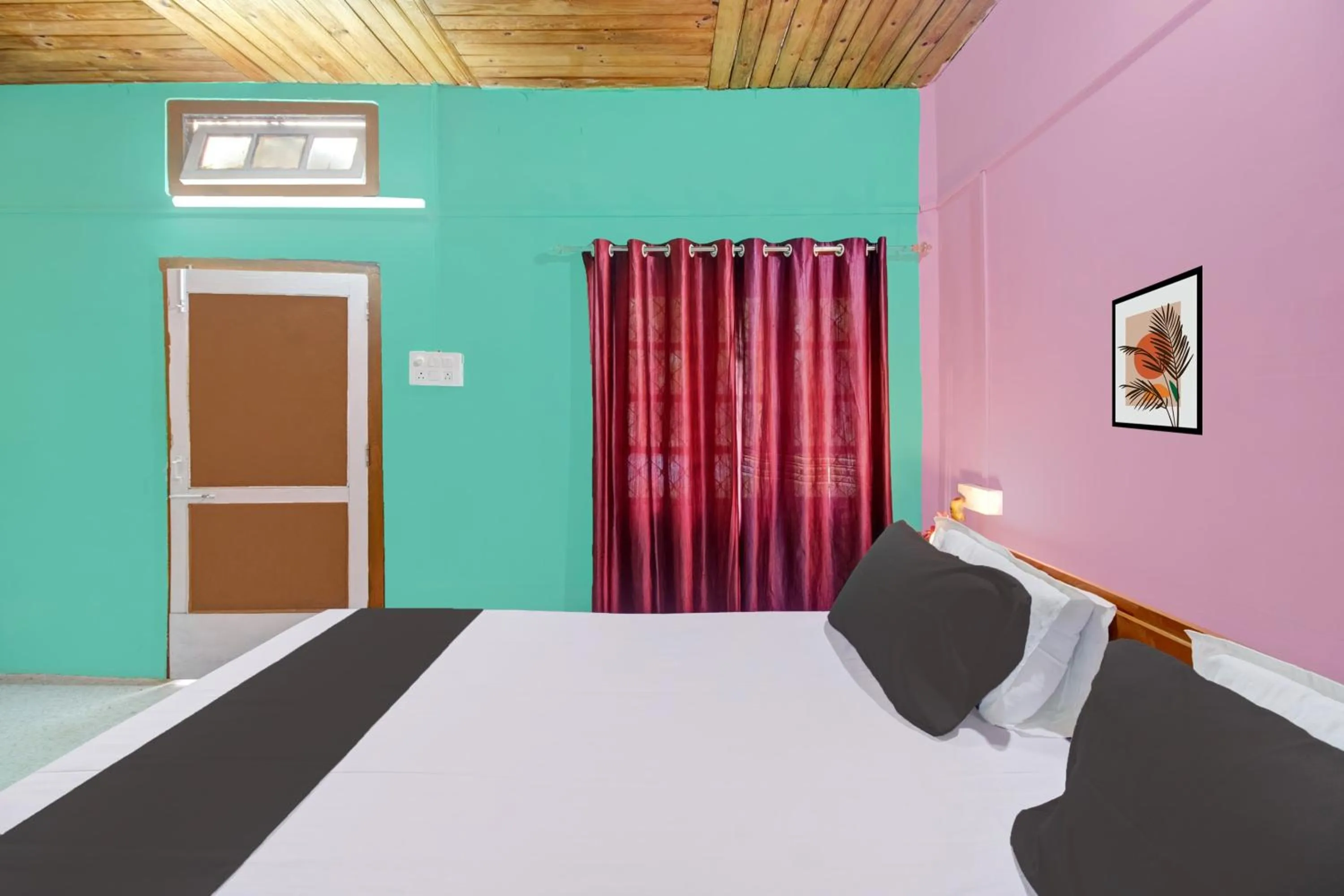 Bedroom, Bed in Hotel O Heritage Nest Resort Kazirnga