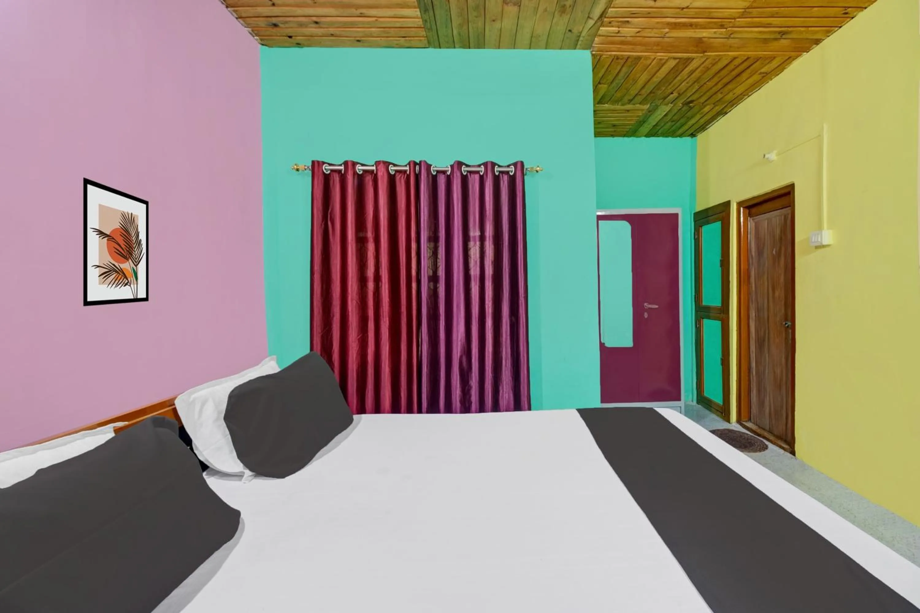 Bedroom, Bed in Hotel O Heritage Nest Resort Kazirnga